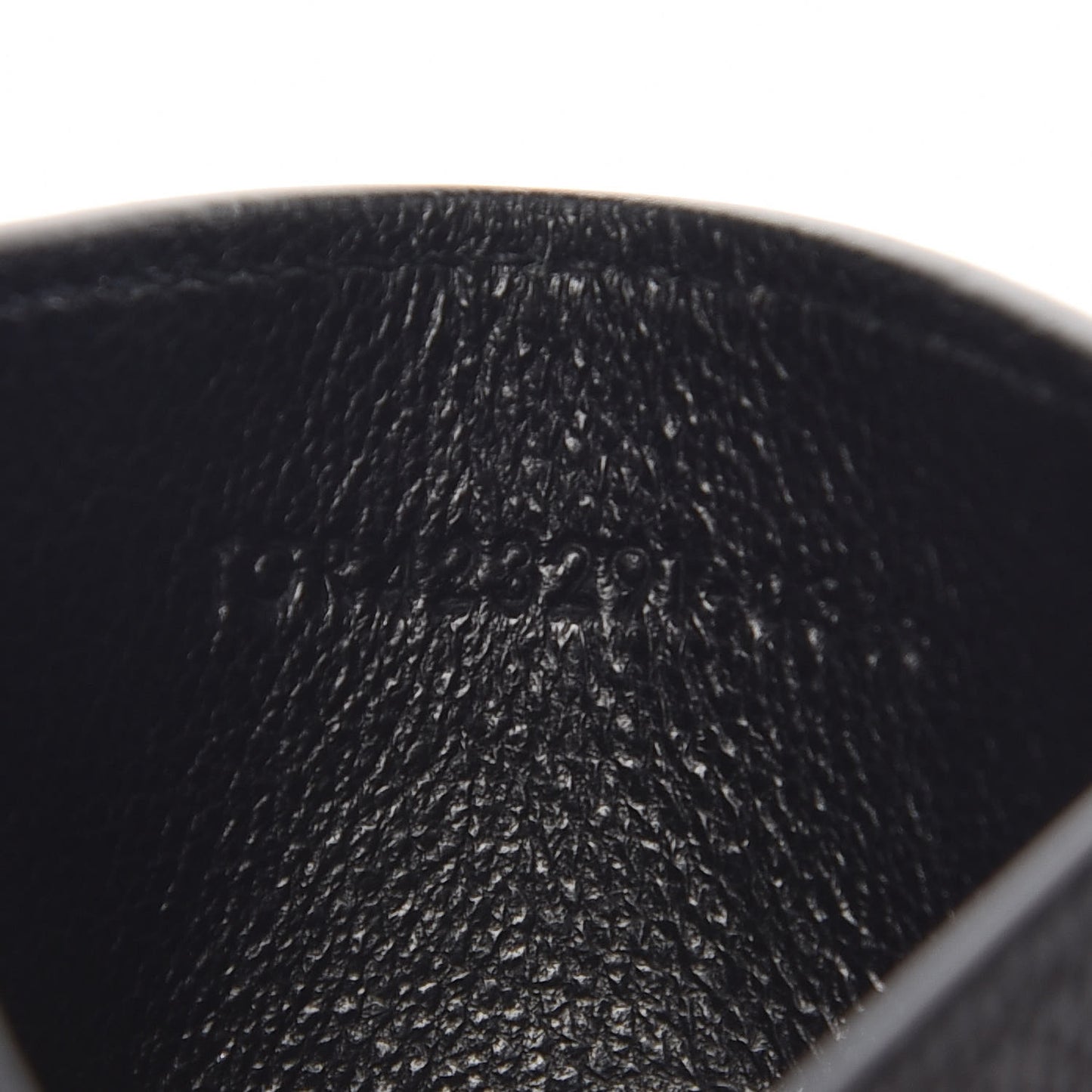 Grain De Poudre Matelasse Chevron Monogram Credit Card Case Black