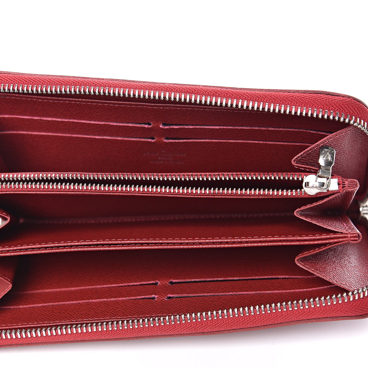 Epi Zippy Wallet Carmine