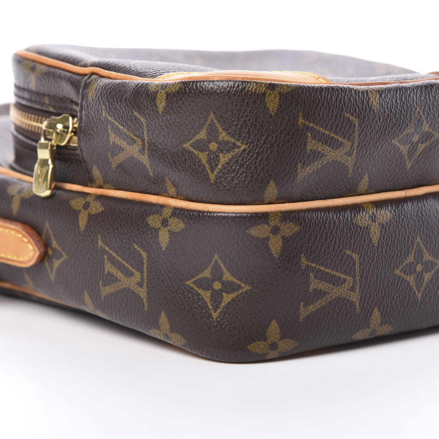 Louis Vuitton Monogram Amazone 9 of 16