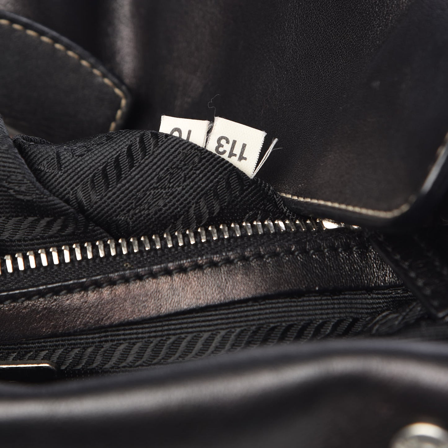 Tessuto Nylon Vitello Foldover Pushlock Satchel Black