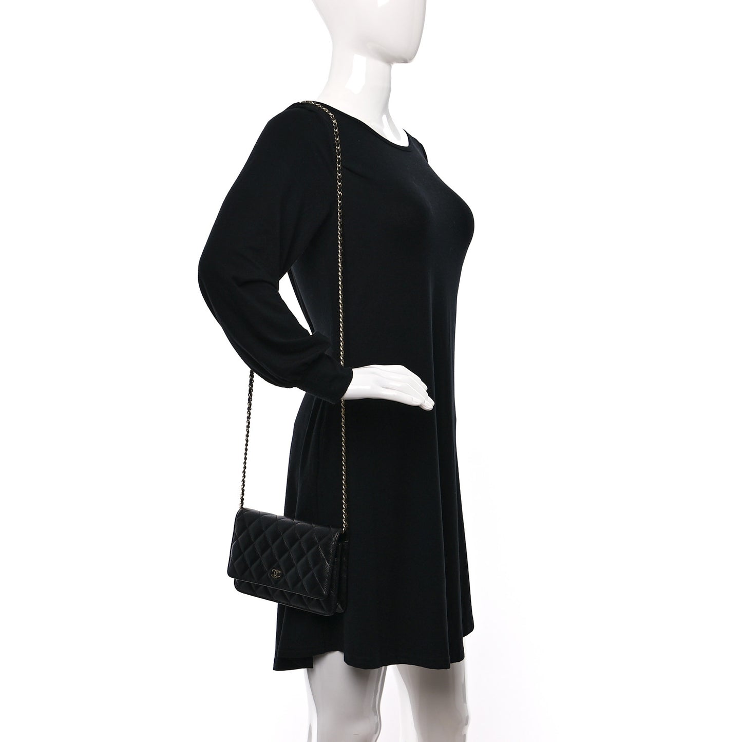 Caviar Quilted Wallet on Chain WOC Black