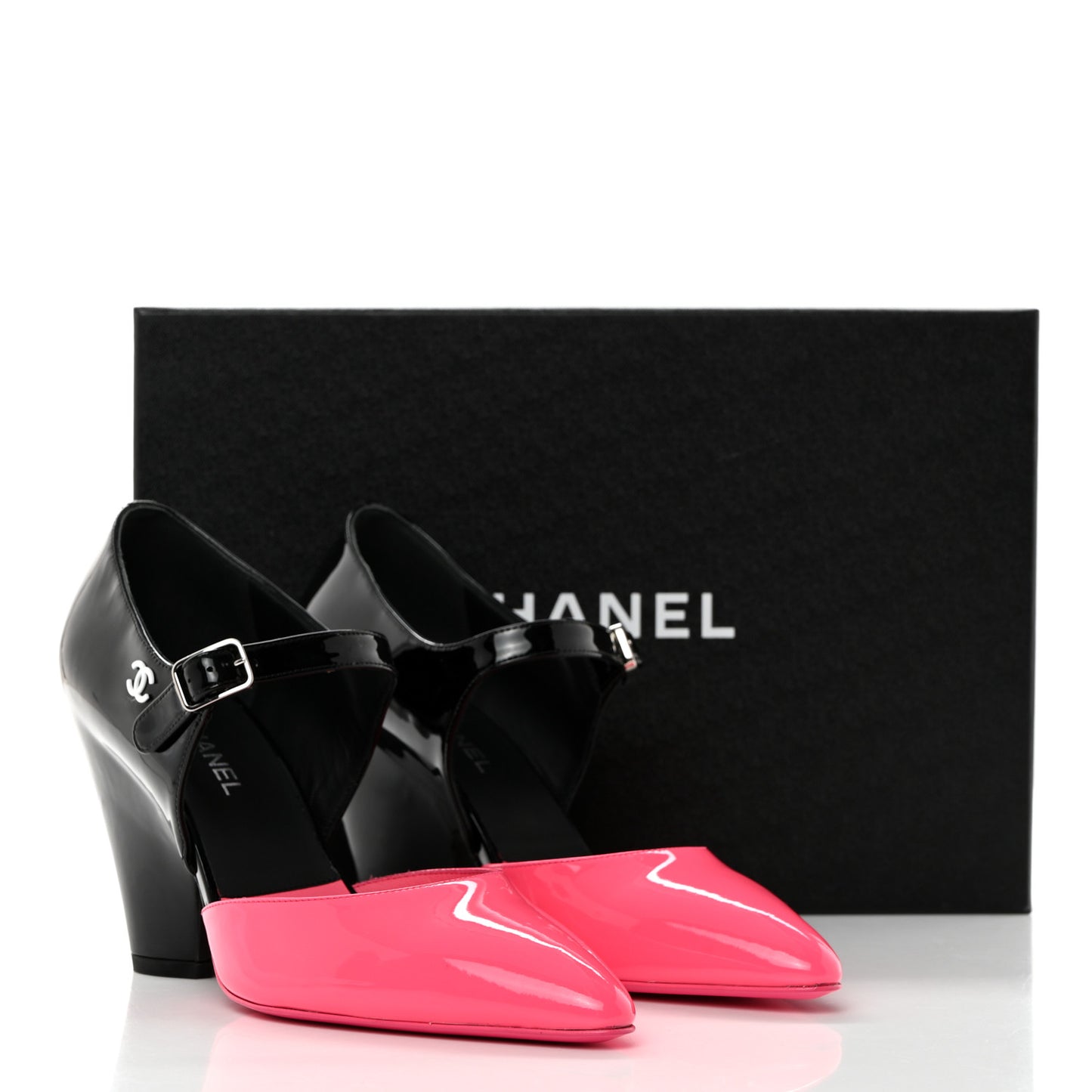 Patent Calfskin CC Pumps 37.5 Pink Black