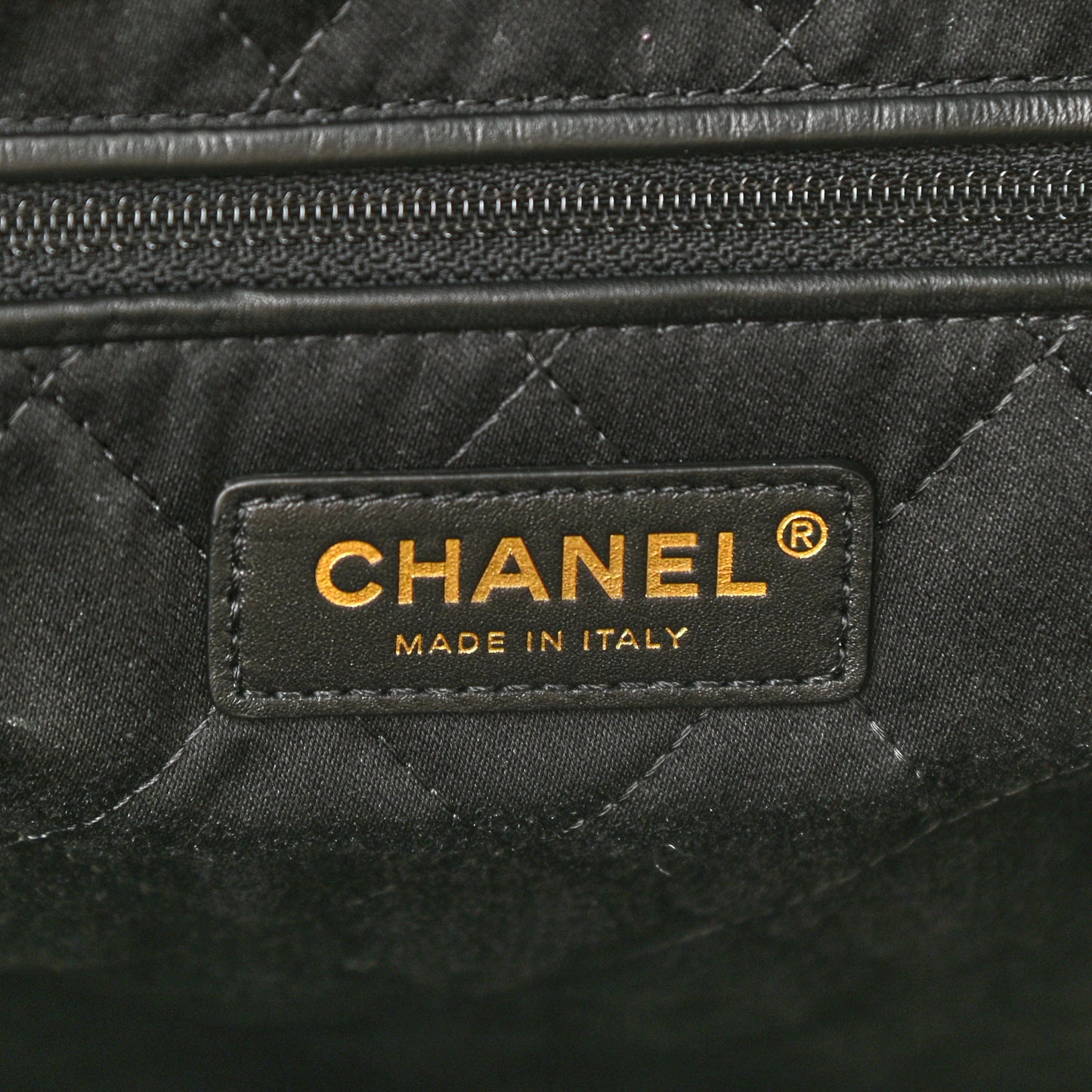 Glazed Calfskin Quilted Chanel 22 Black