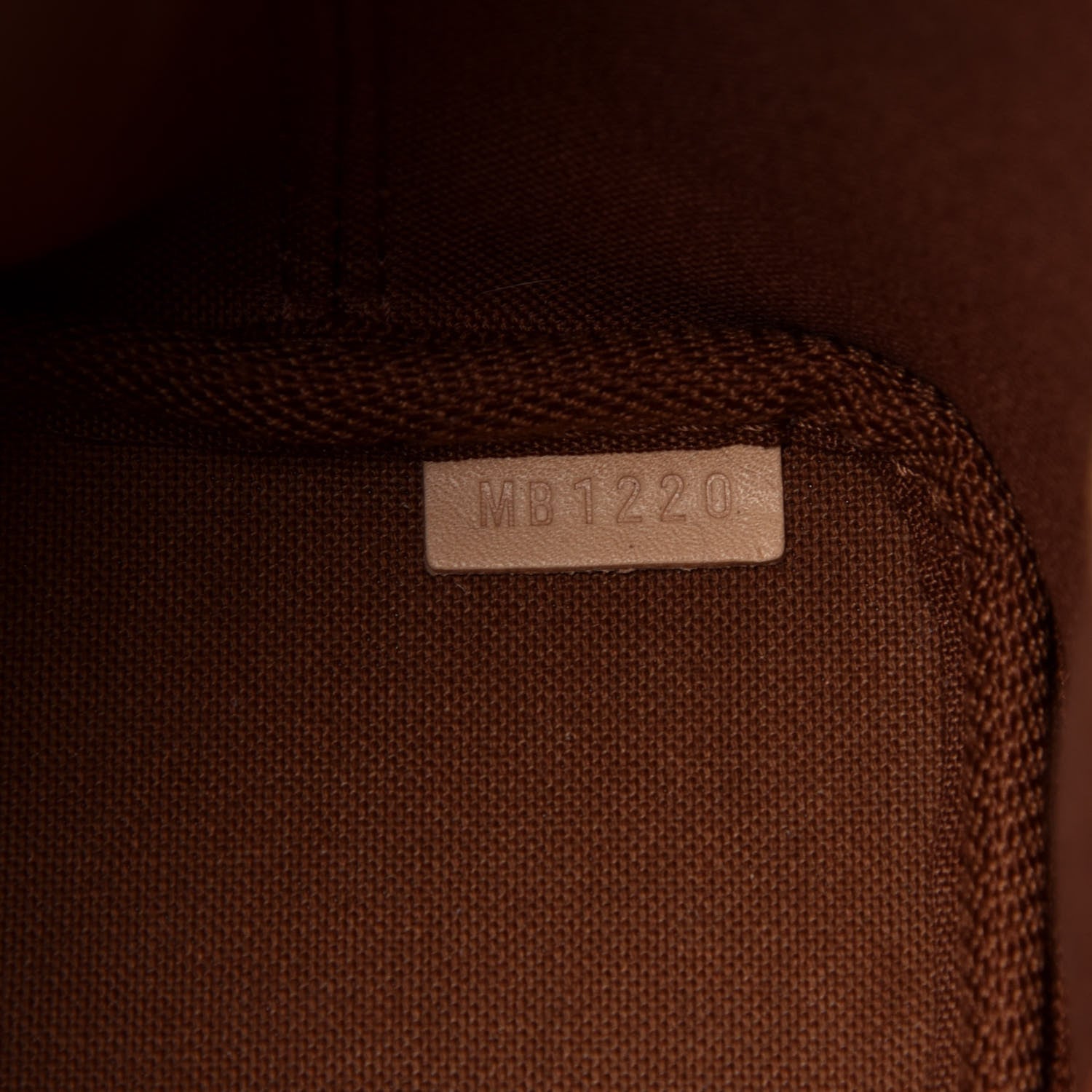 Louis Vuitton Monogram Nano Noe 7 of 10
