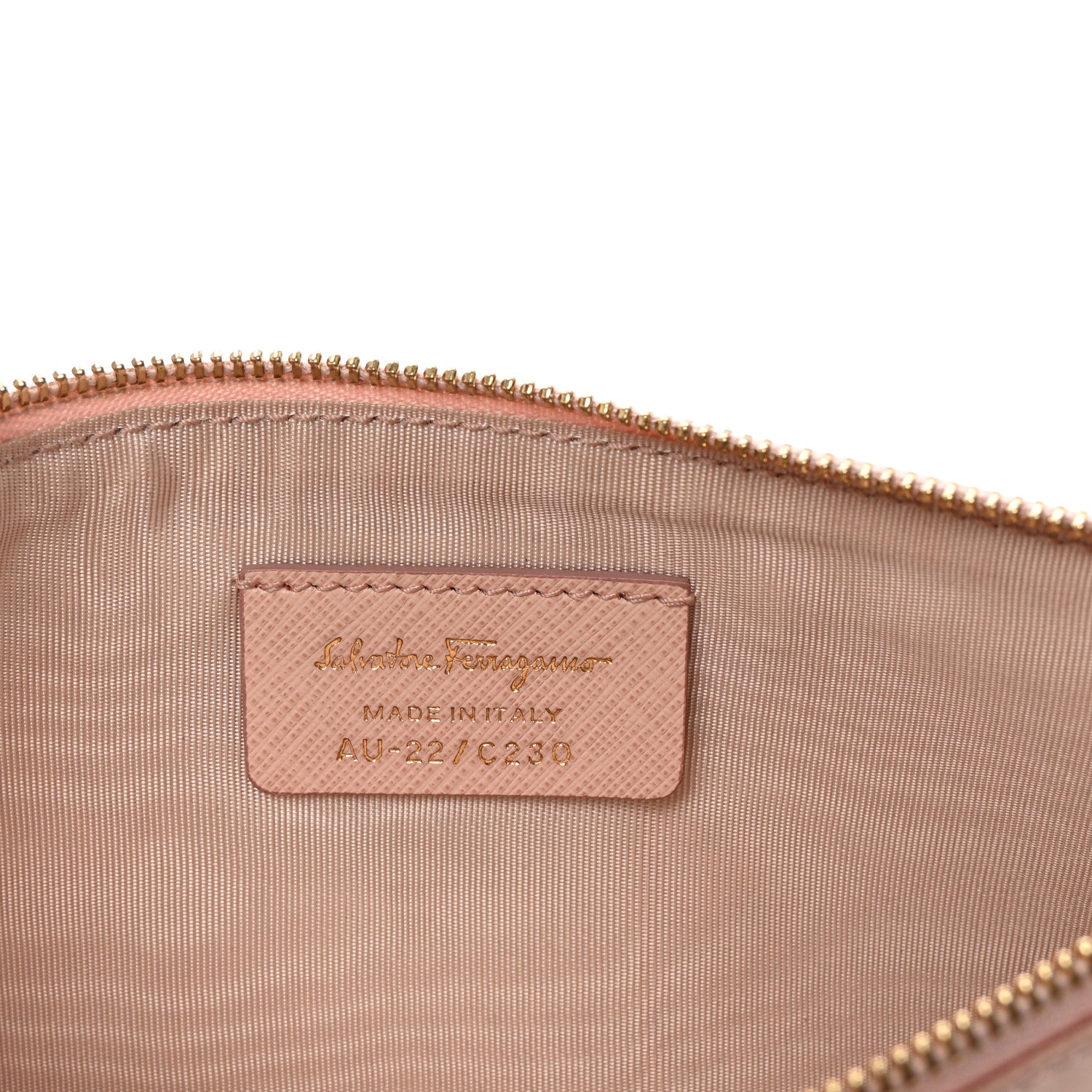 Salvatore Ferragamo Pebble Calfskin Gancini Zip Wristlet Bonbon 6 of 7