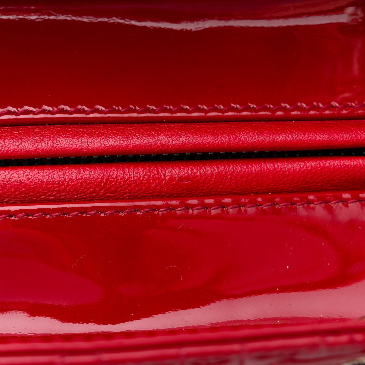CHRISTIAN DIOR Patent Cannage Medium Lady Dior Red