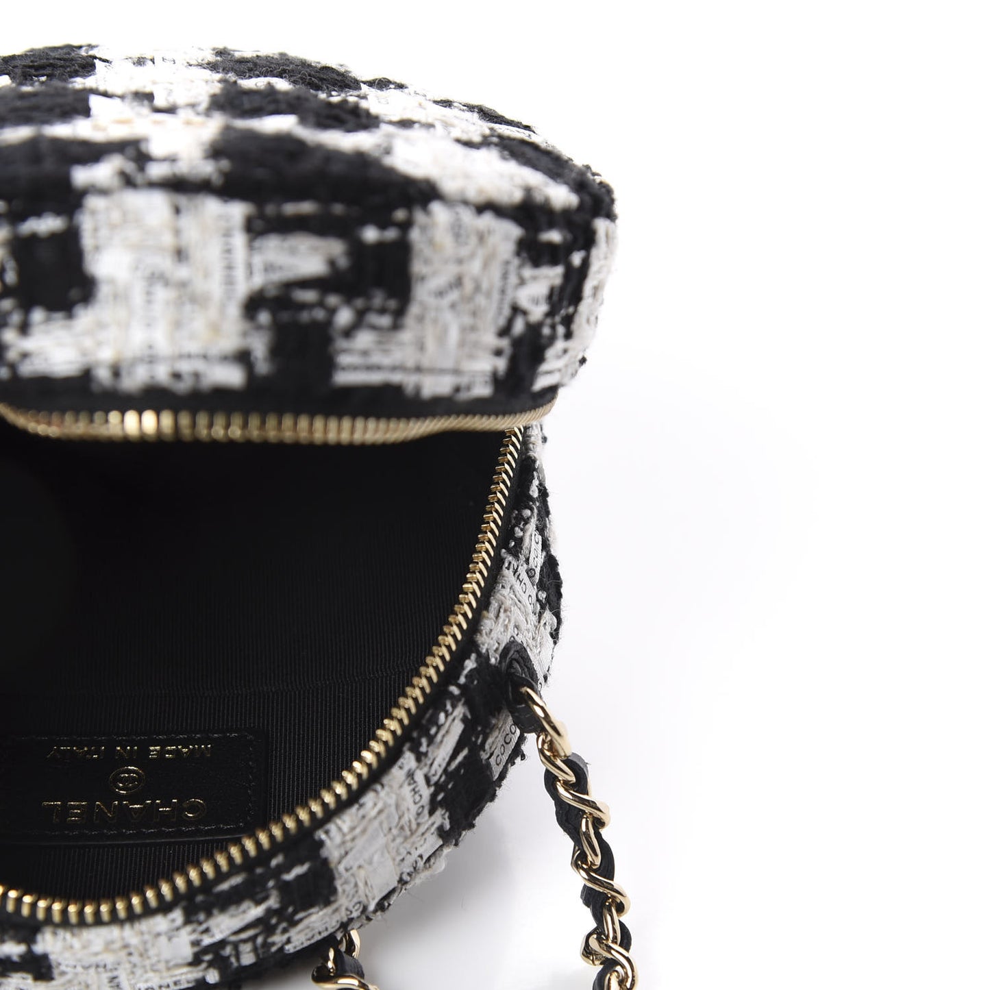 Tweed Quilted Round Clutch With Chain Black Ecru White