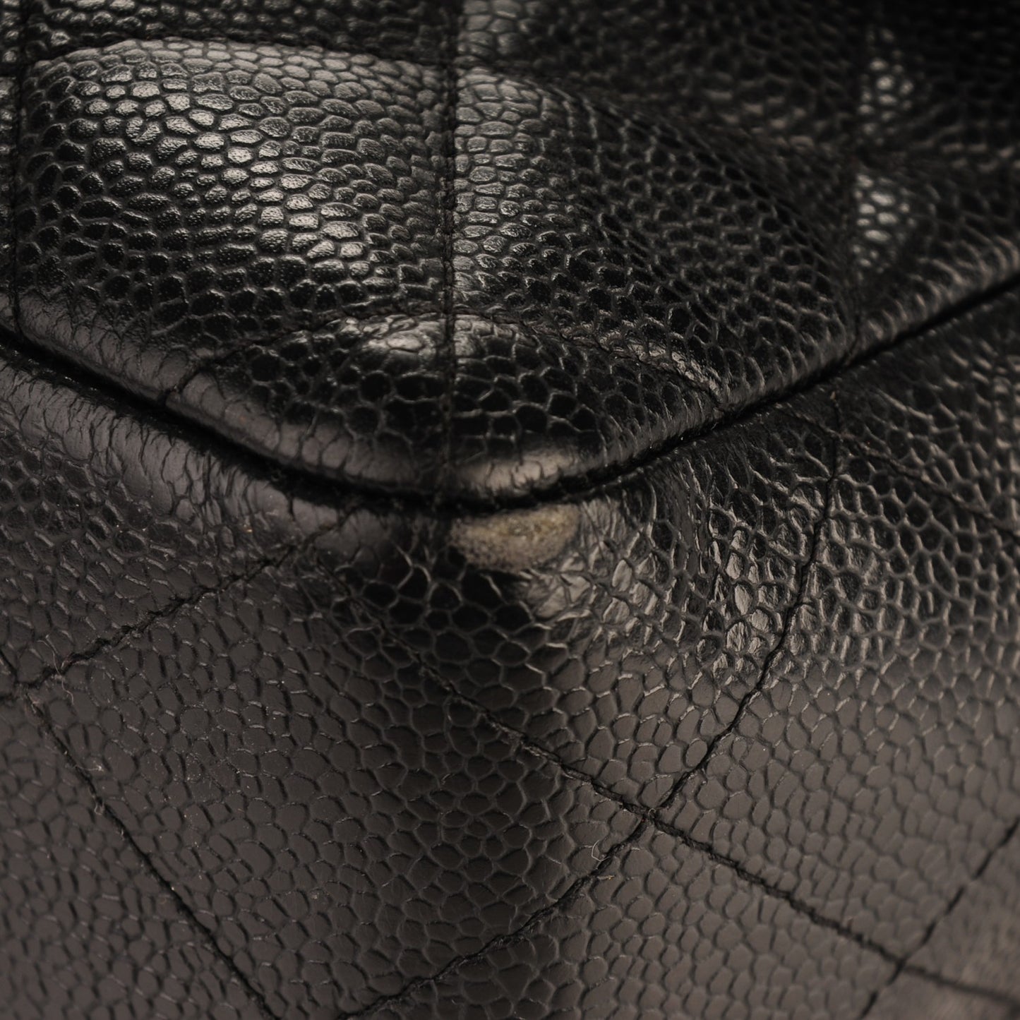 Caviar Quilted Jumbo Single Flap Black