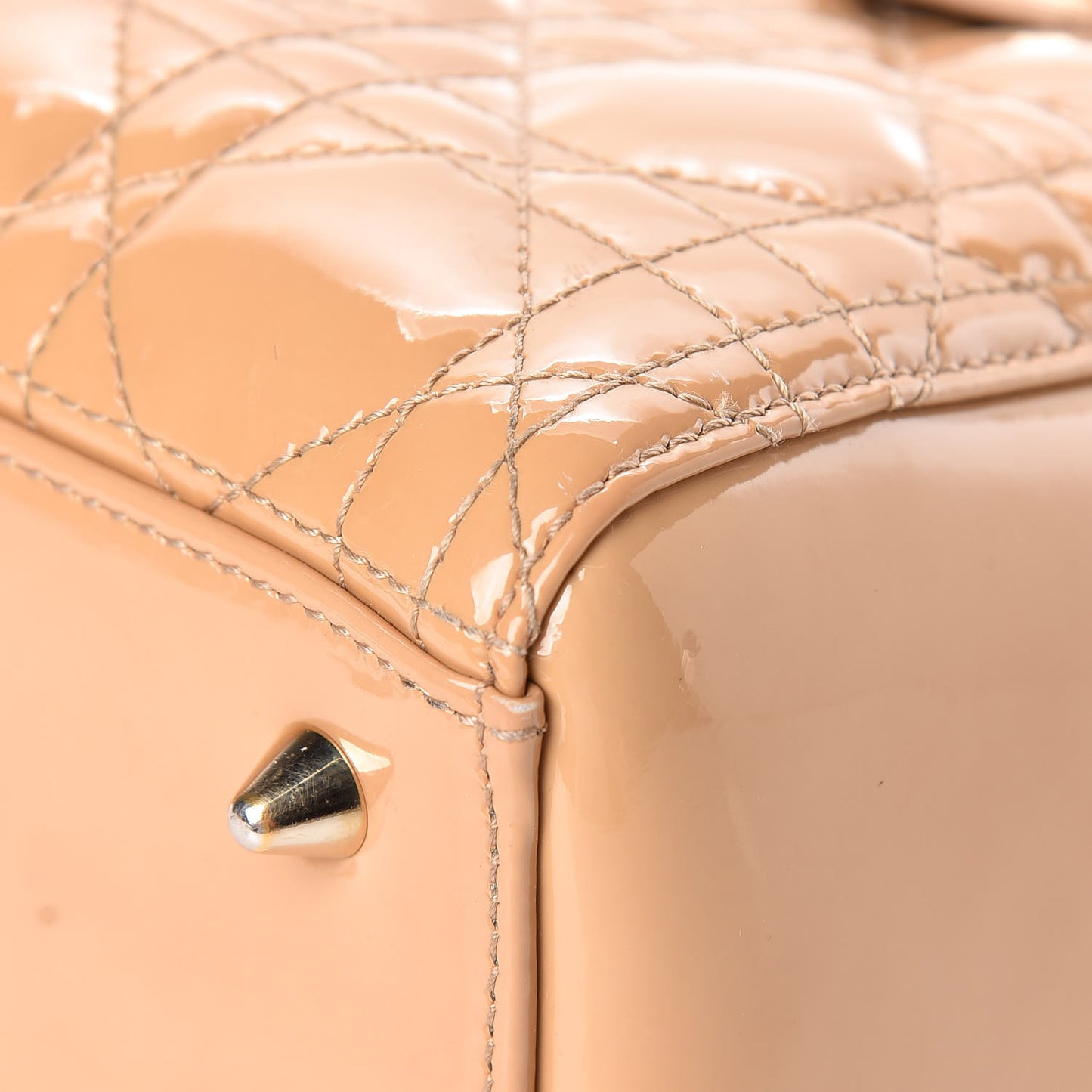 Patent Cannage Medium Lady Dior Beige