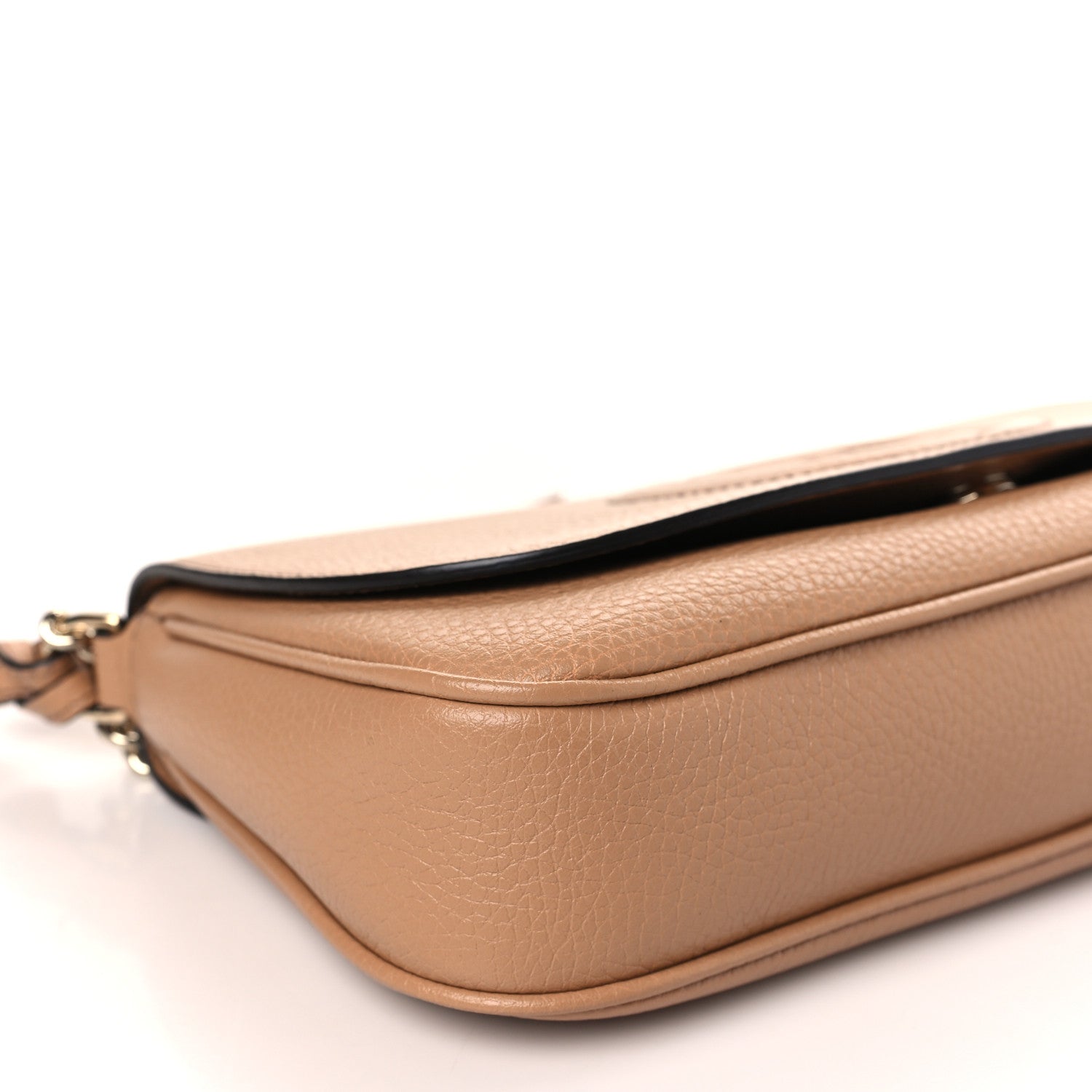 Gucci Pebbled Calfskin Medium Soho Flap Crossbody Camelia 8 of 9