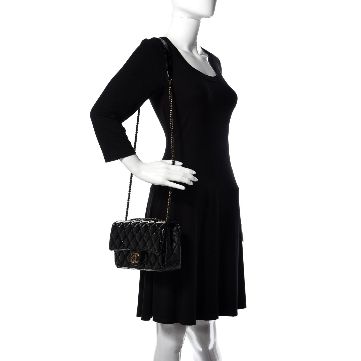 Chanel Patent Goatskin Quilted Medium CC Eyelet Flap Black 2 of 9