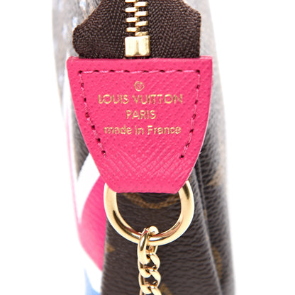 Louis Vuitton Monogram 2018 Christmas Animation Mini Bears Pochette Accessories 5 of 7