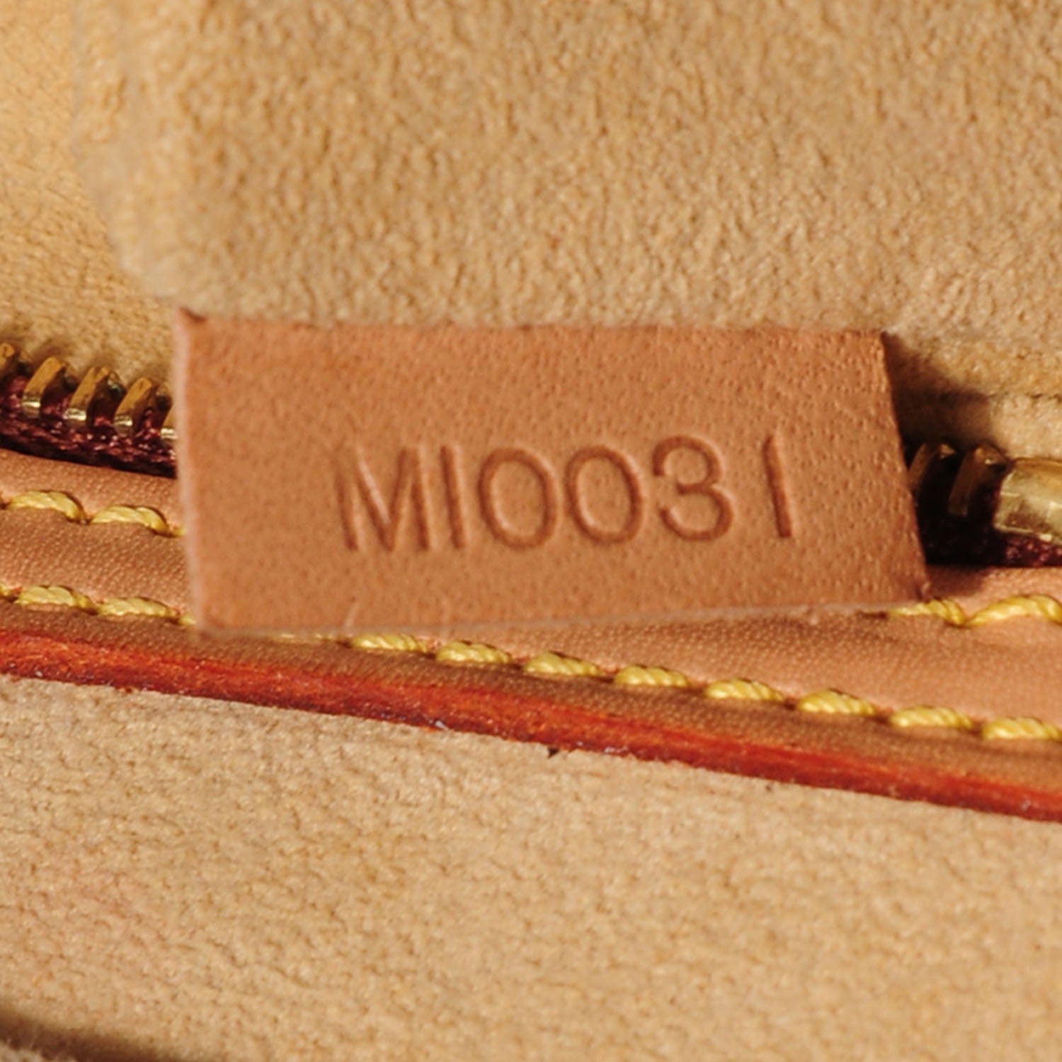 Louis Vuitton Monogram Looping MM 7 of 7