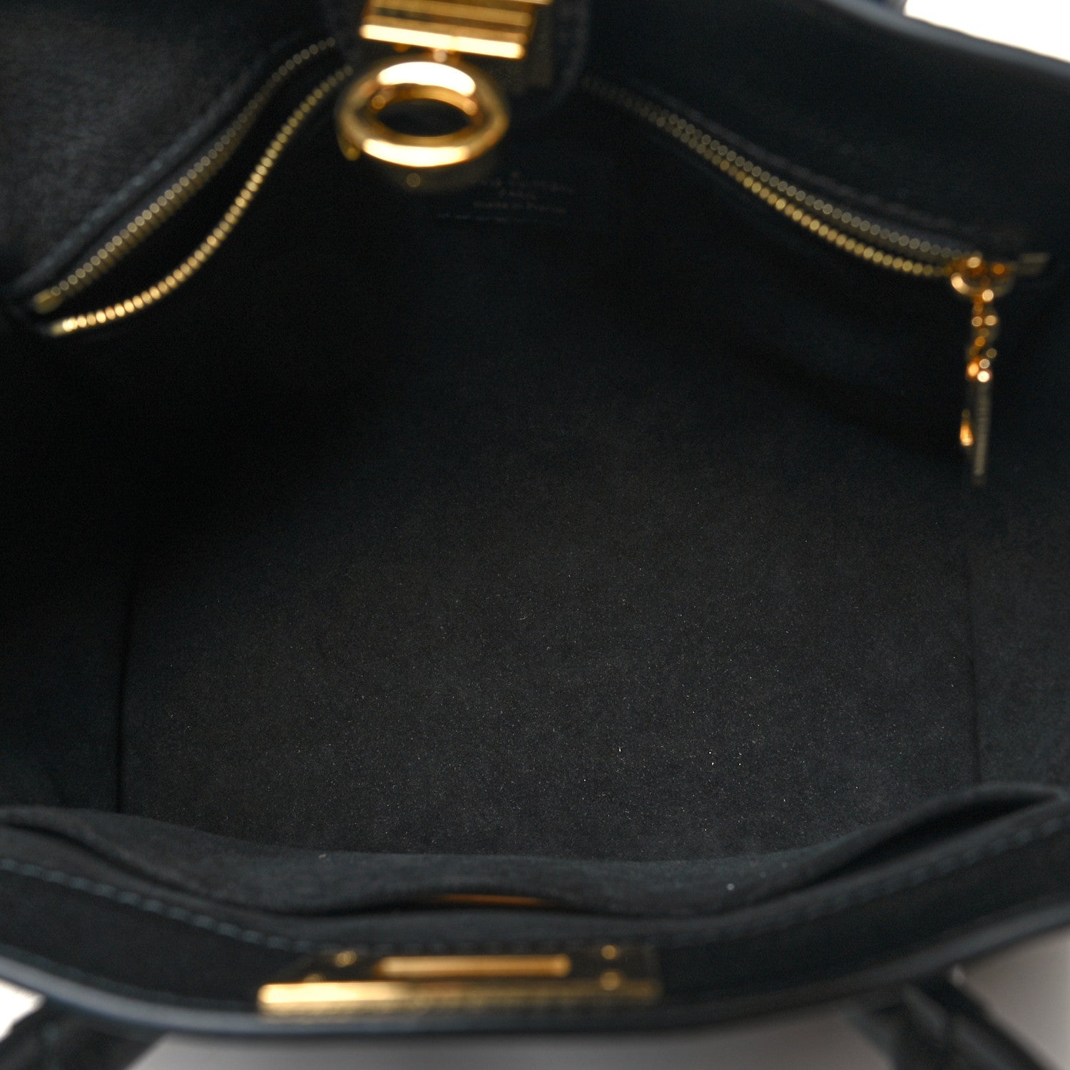 Louis Vuitton Mahina On My Side PM Black 5 of 9