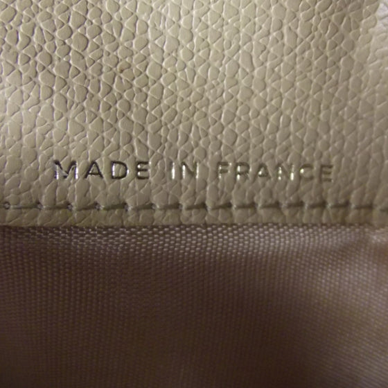 Caviar Leather Billfold Wallet