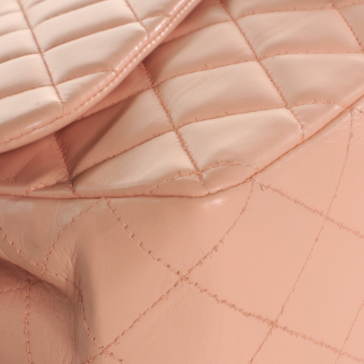 Lambskin Jumbo Single Flap Pink