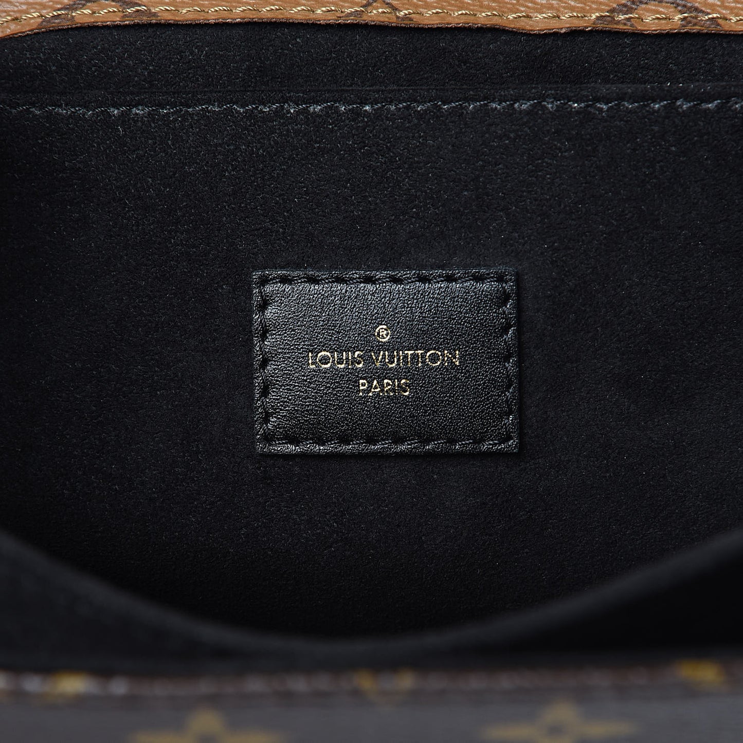 Reverse Monogram Pochette Metis