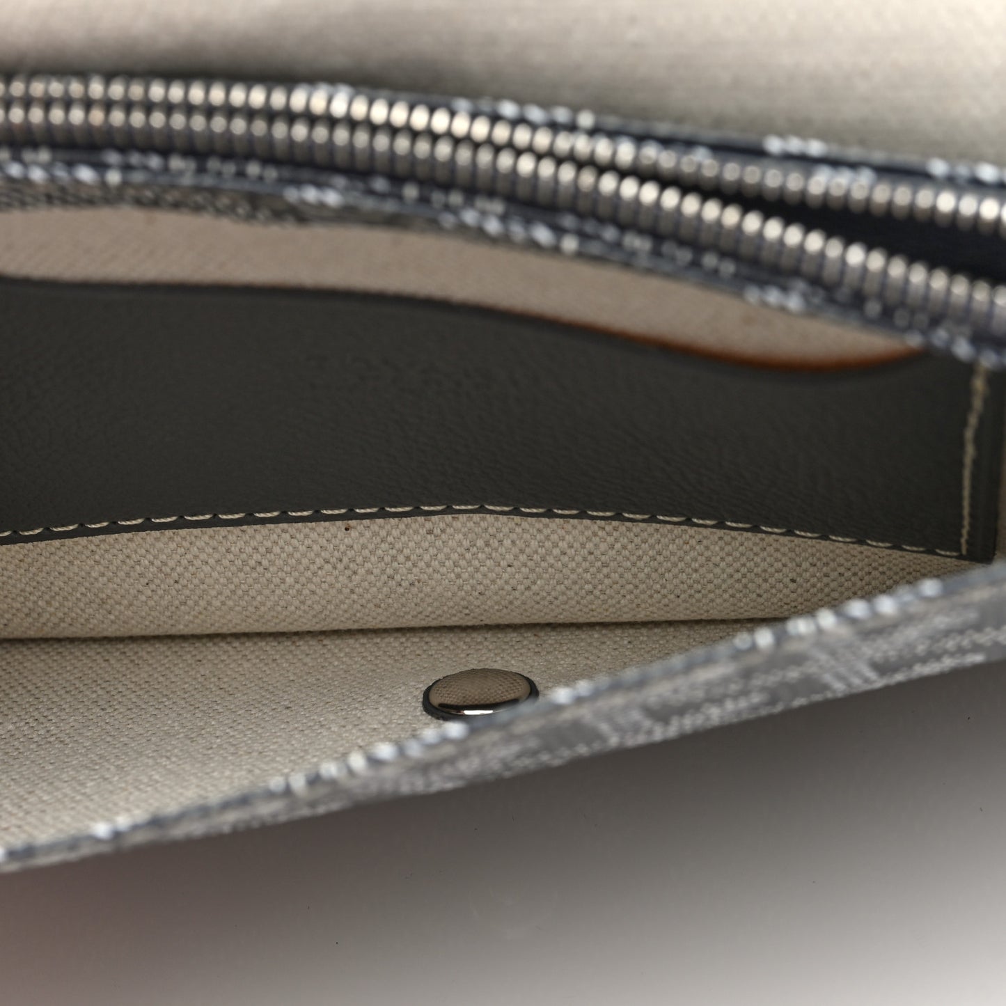 Goyardine Plumet Wallet Clutch Grey