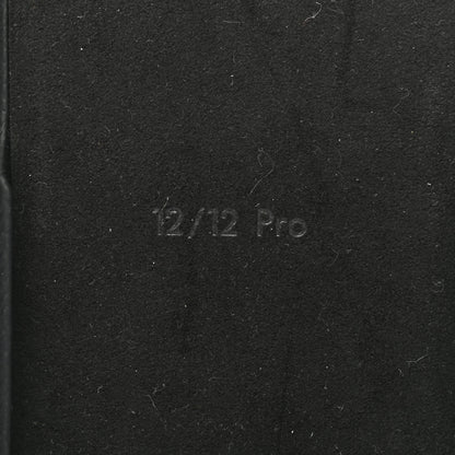 Louis Vuitton Monogram iPhone 12/12 Pro Bumper Black 4 of 6
