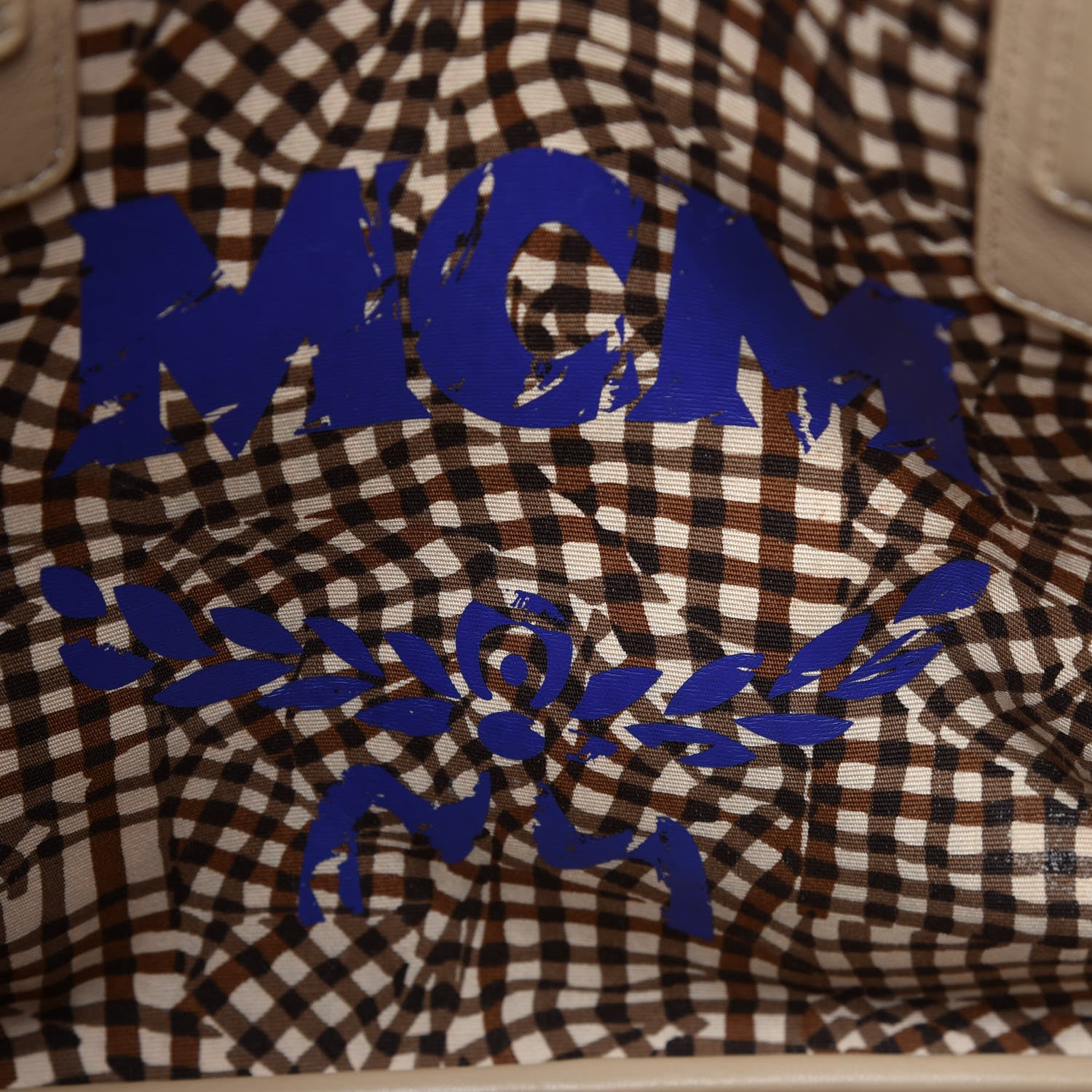 MCM Visetos Medium Liz Reversible Shopper Tote Beige 8 of 10