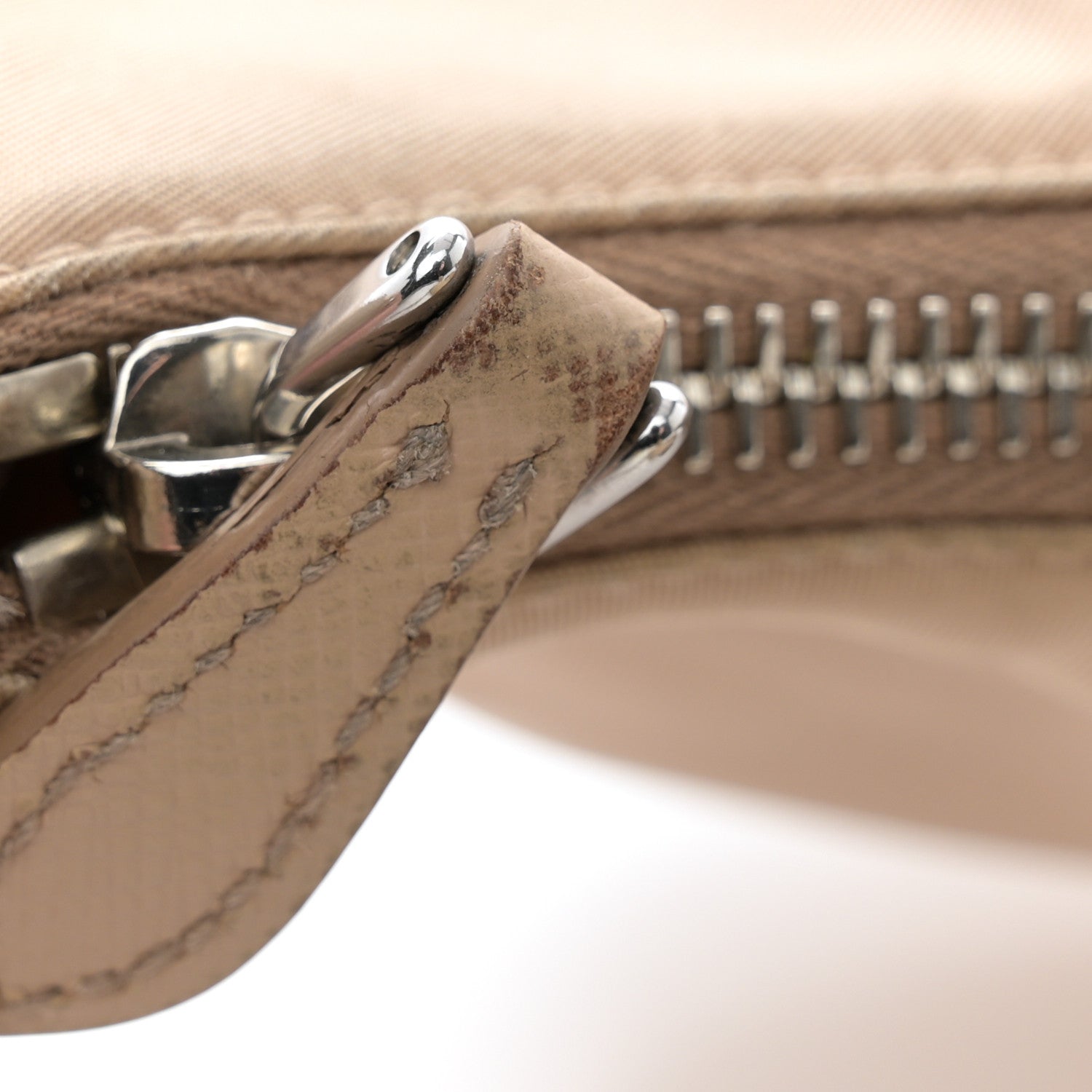 Prada Nylon Re-Edition 2005 Shoulder Bag Cammeo 14 of 17