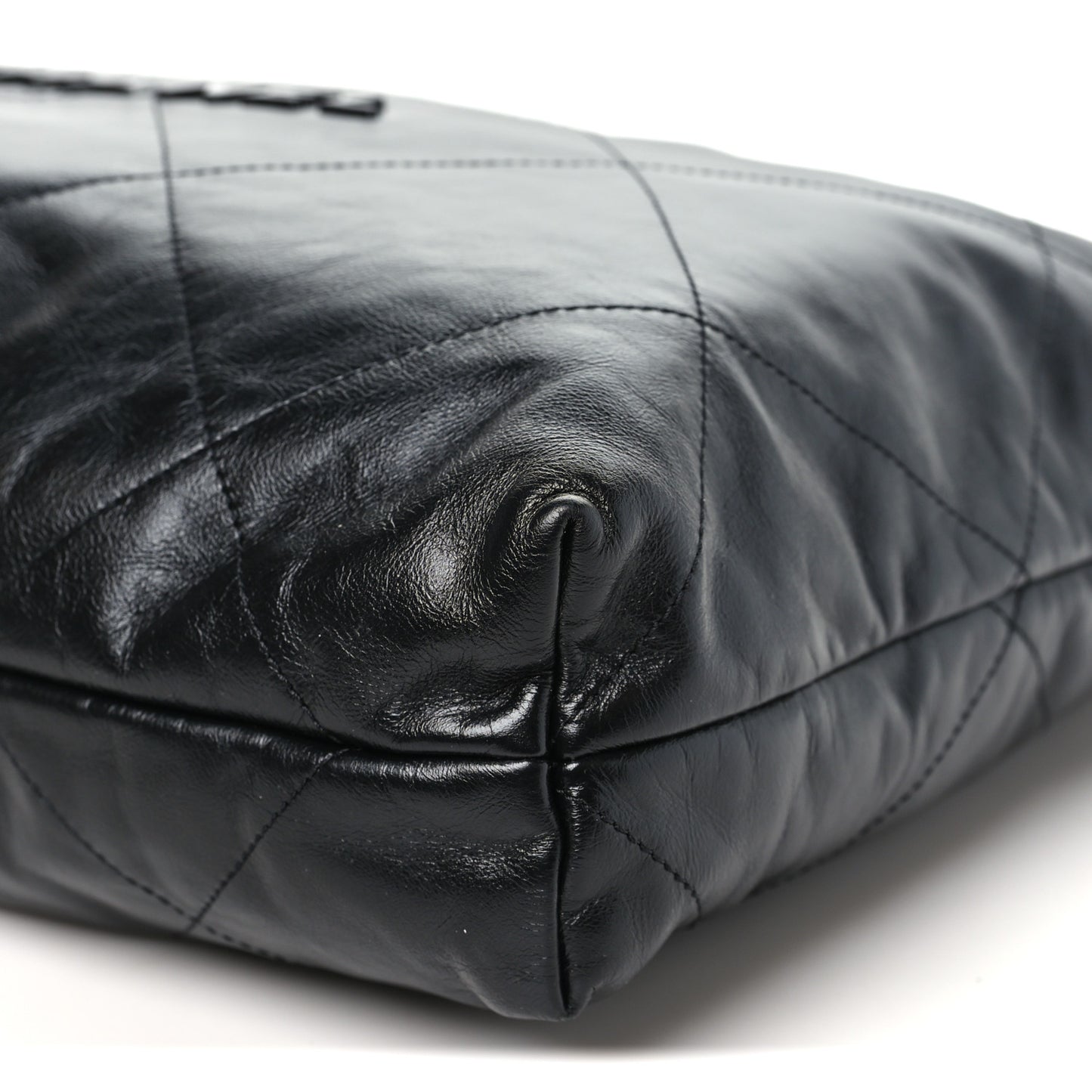 Shiny Calfskin Quilted Large Chanel 22 So Black