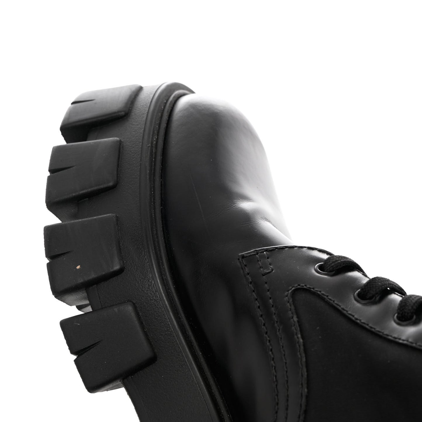 Spazzolato Rois Nylon Metal Triangle Logo Monolith Pouch Pocket 55mm Boots 38.5 Black