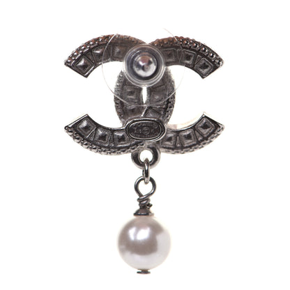 Chanel Baguette Crystal Pearl CC Drop Earrings Silver Black 7 of 8