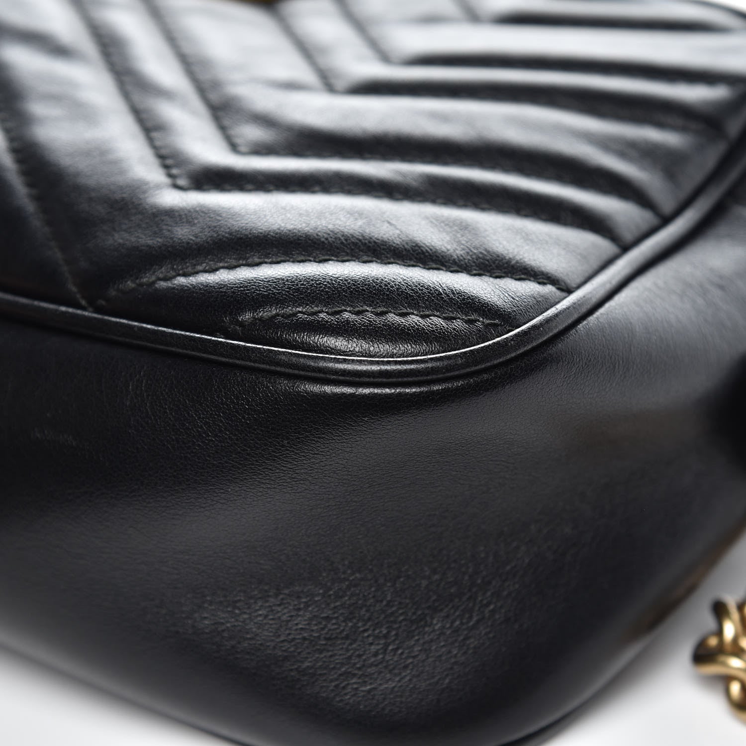 Gucci Calfskin Matelasse Small GG Marmont Chain Shoulder Bag Black 14 of 19