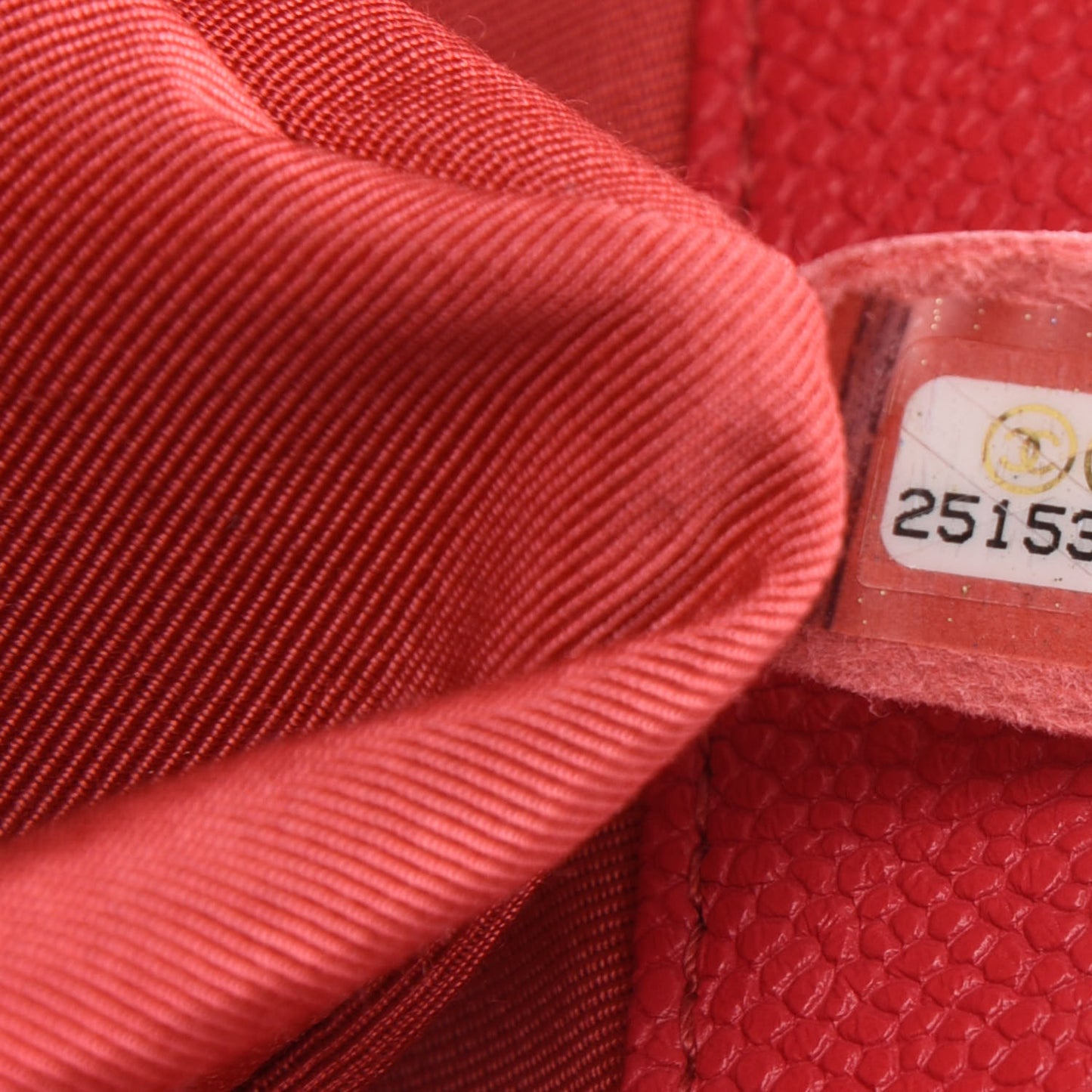 Caviar Quilted Medium Boy Flap Light Red