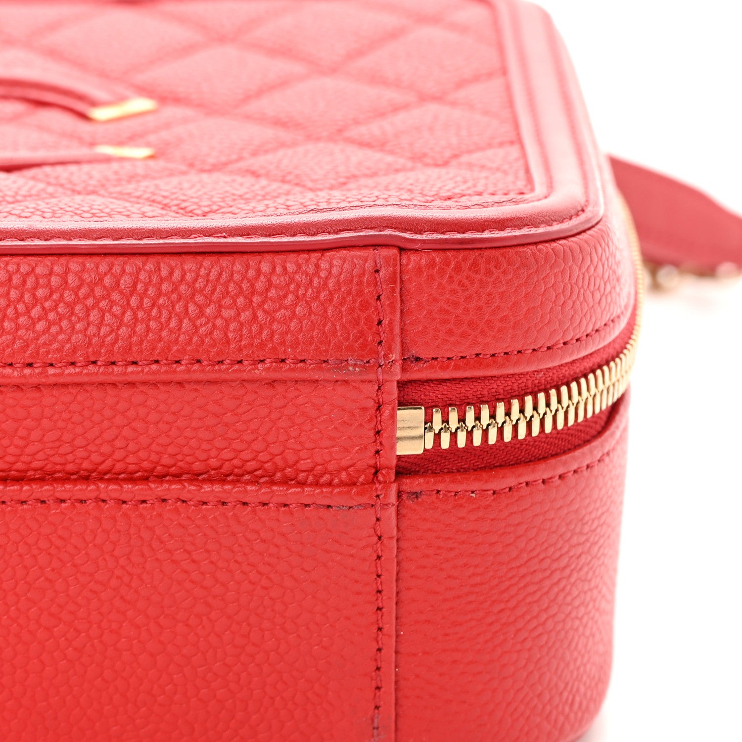 Chanel Caviar Quilted Medium CC Filigree Vanity Case Red 13 of 17