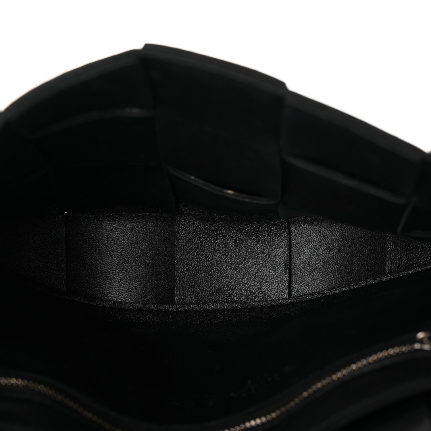 Bottega Veneta Nappa Maxi Intreccio Cassette Bag Black 9 of 19