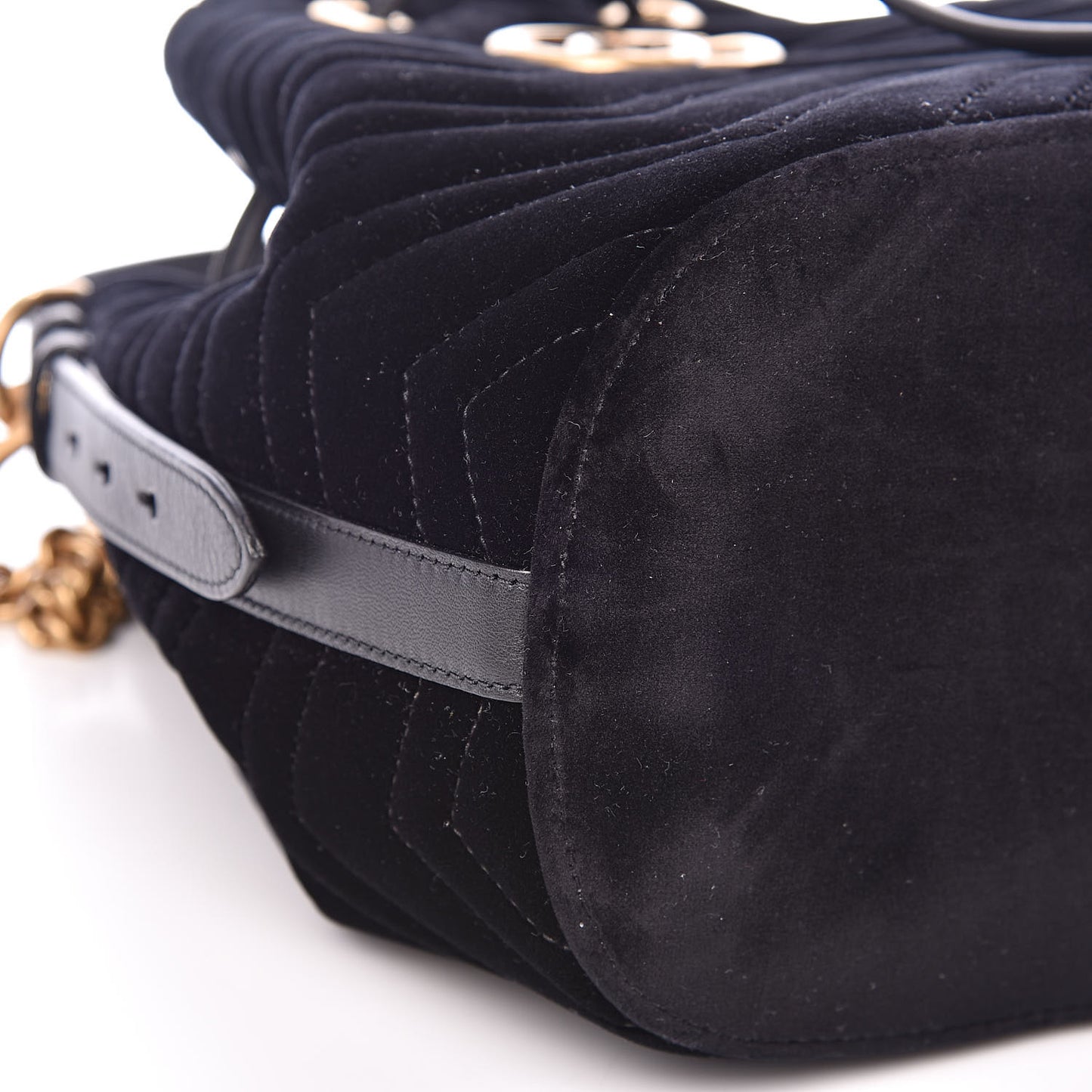 Velvet Matelasse GG Marmont Bucket Bag Black