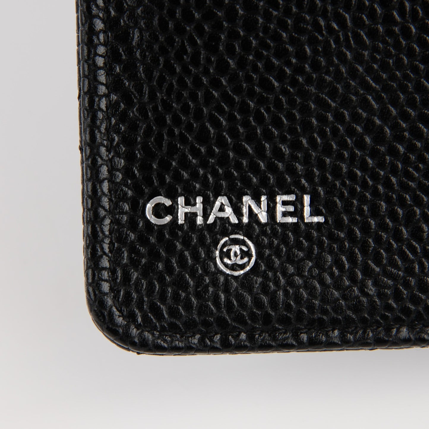 Caviar Quilted Yen Wallet Black