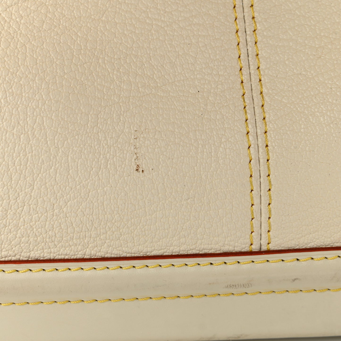 Suhali Lockit PM White