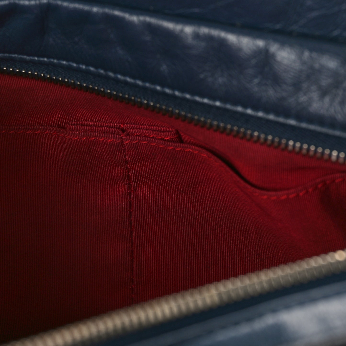 Aged Calfskin Quilted Medium Gabrielle Hobo Navy Black