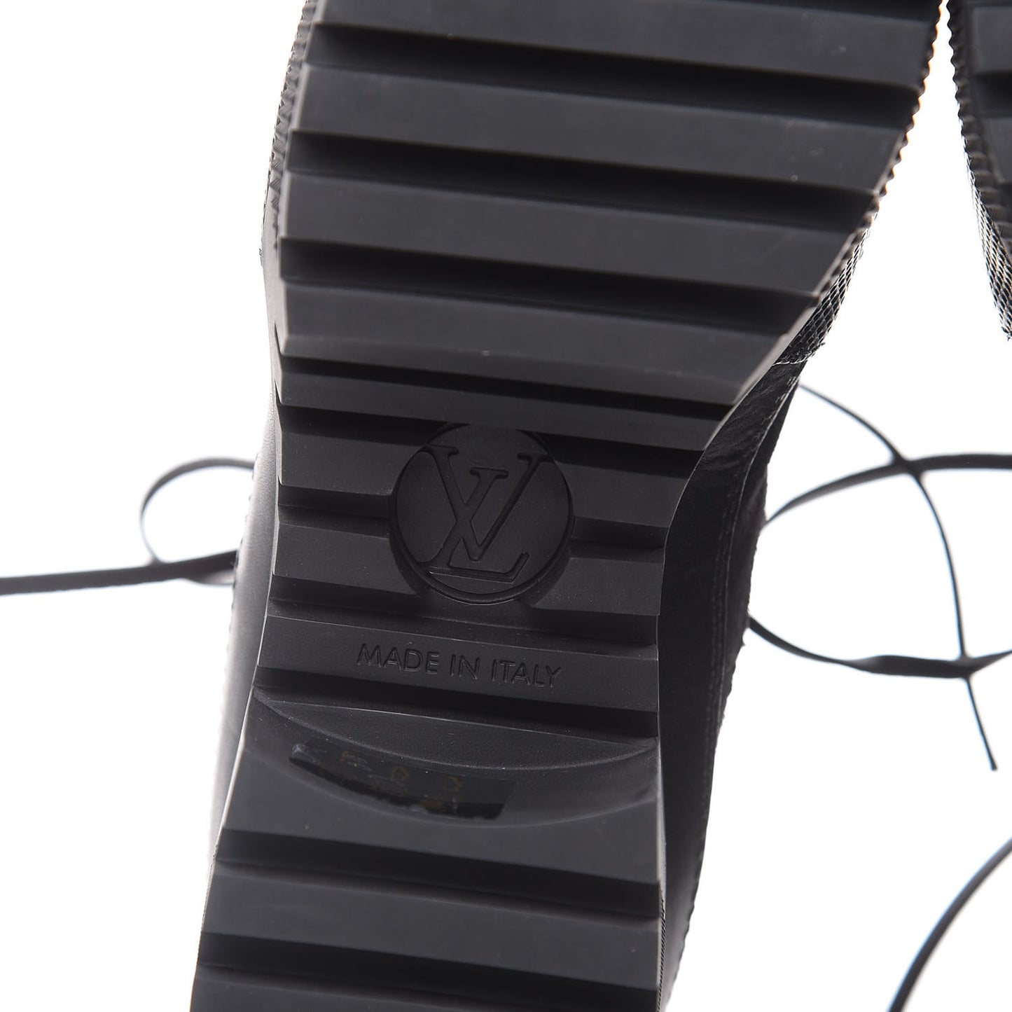 Suede Calfskin Monogram LV Black Heart Laureate Platform Desert Boots 37 Black