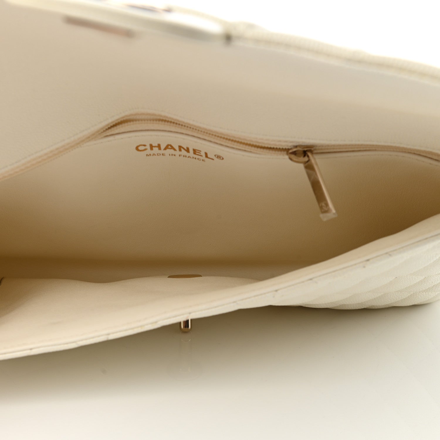 Chanel Caviar Quilted Flap Clutch White 5 of 7