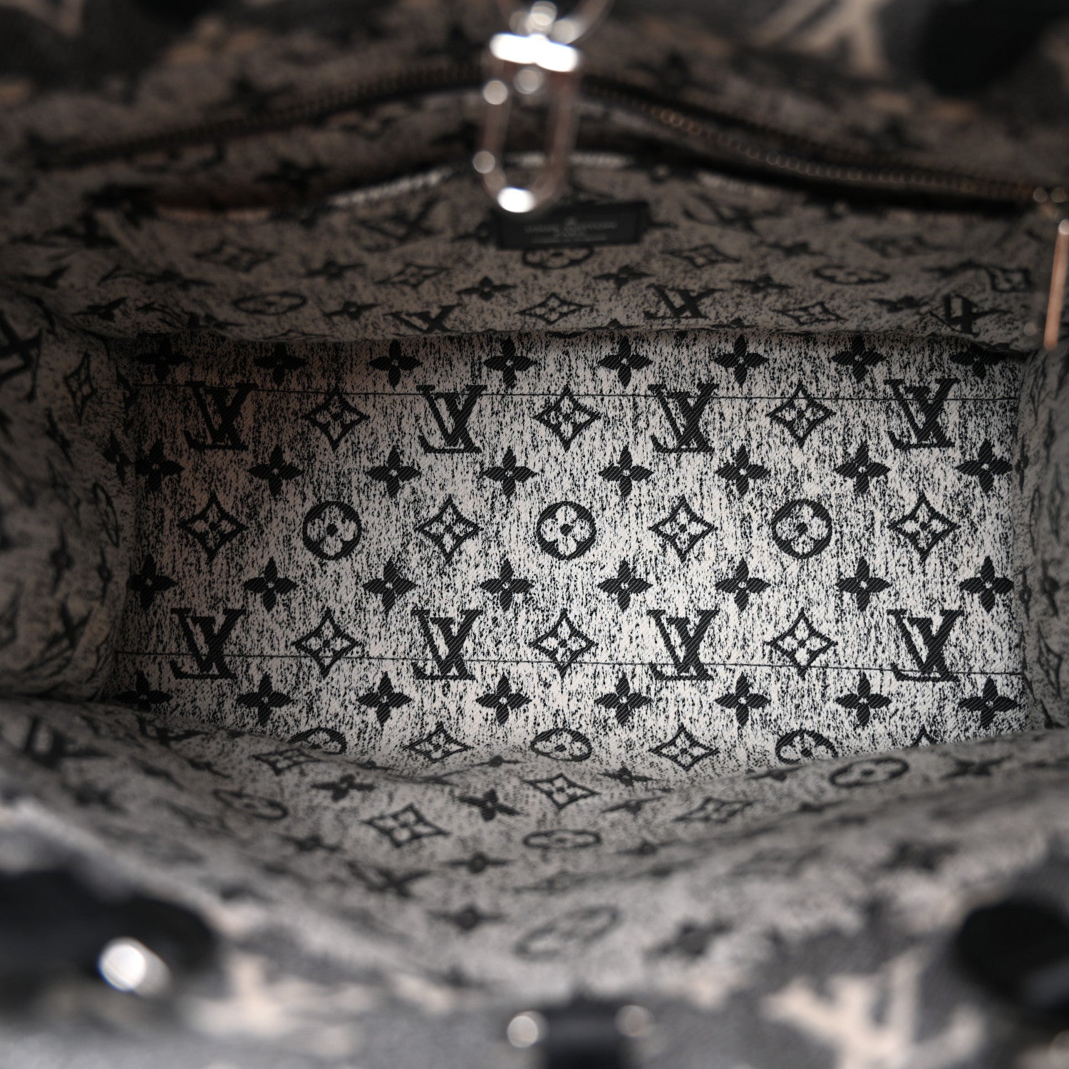 Louis Vuitton Monogram Jacquard Denim Onthego MM Black 5 of 10