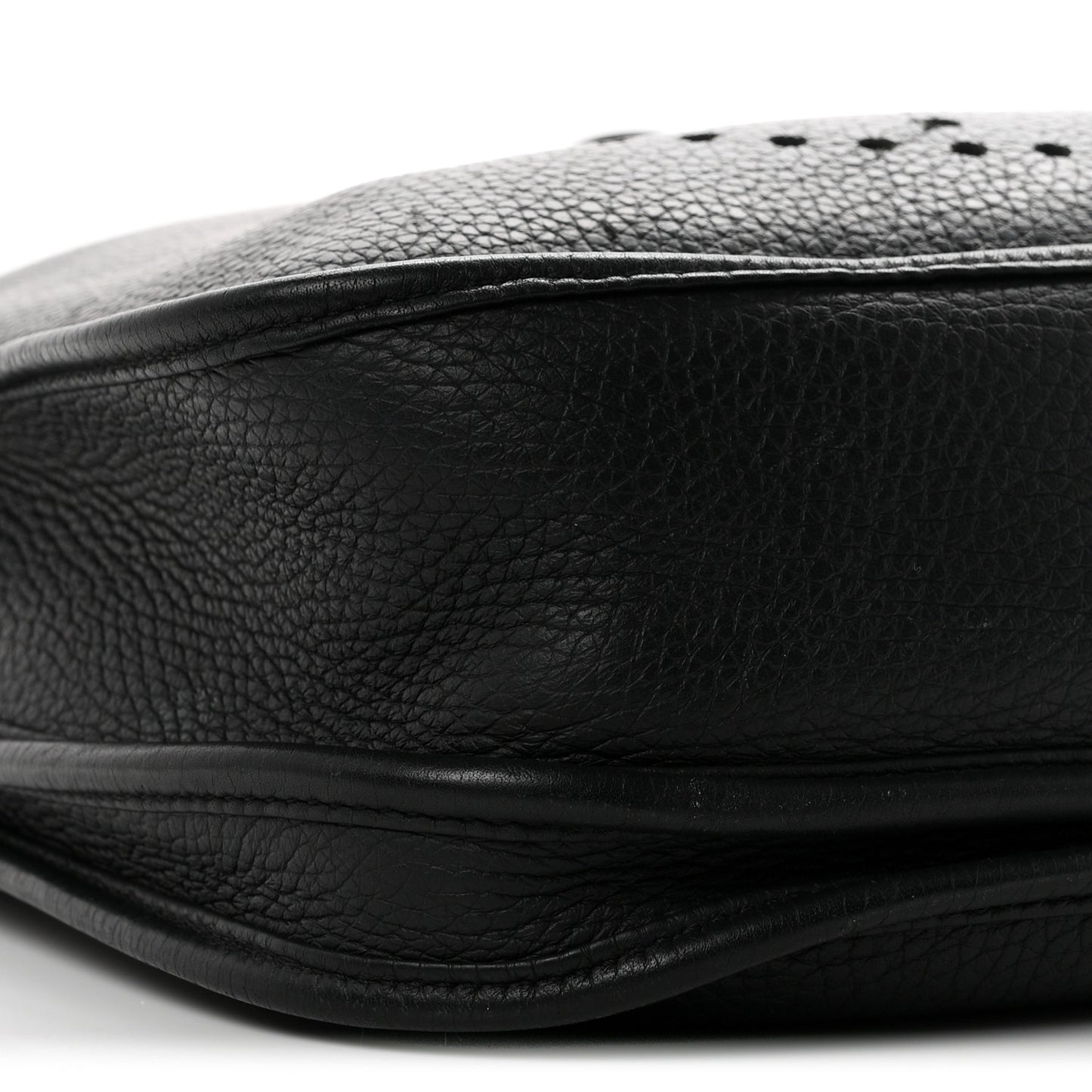 Taurillon Clemence Evelyne III PM Black