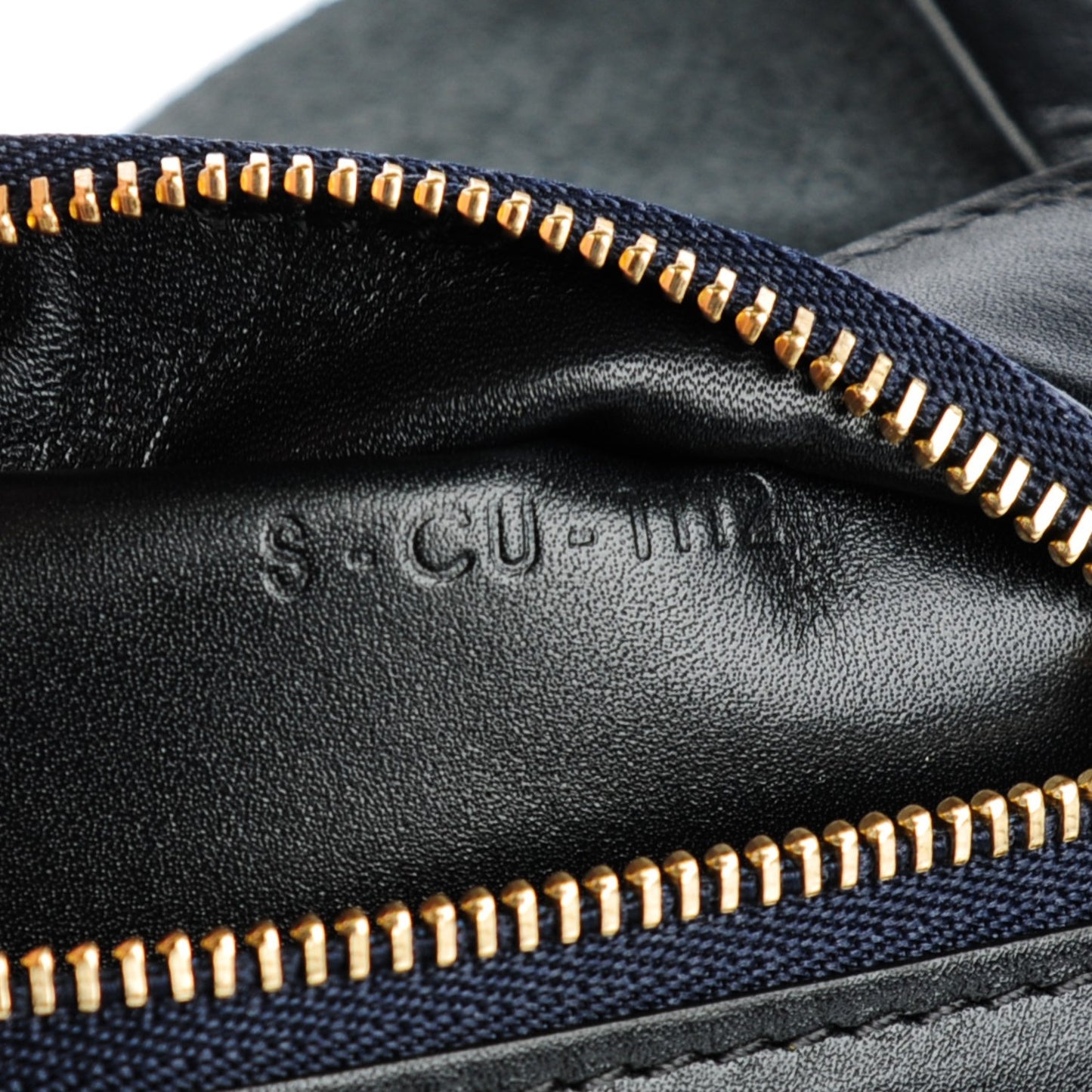 Lambskin Horizontal Cabas Black