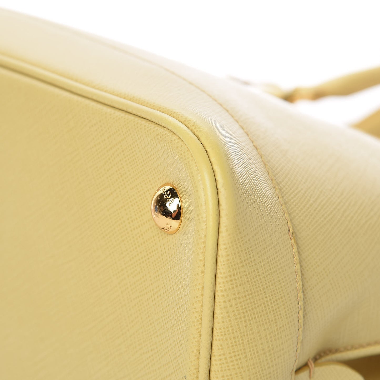 Saffiano Lux Open Promenade Tote Ananas