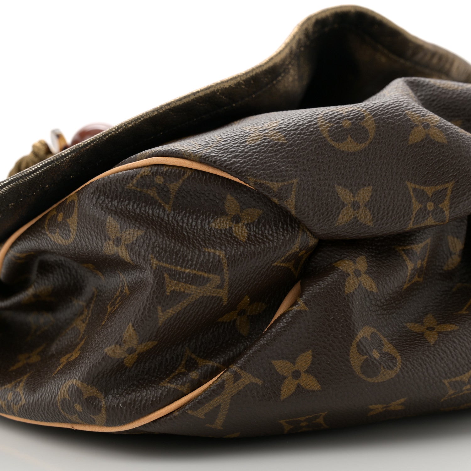 Louis Vuitton Monogram Kalahari GM 8 of 10