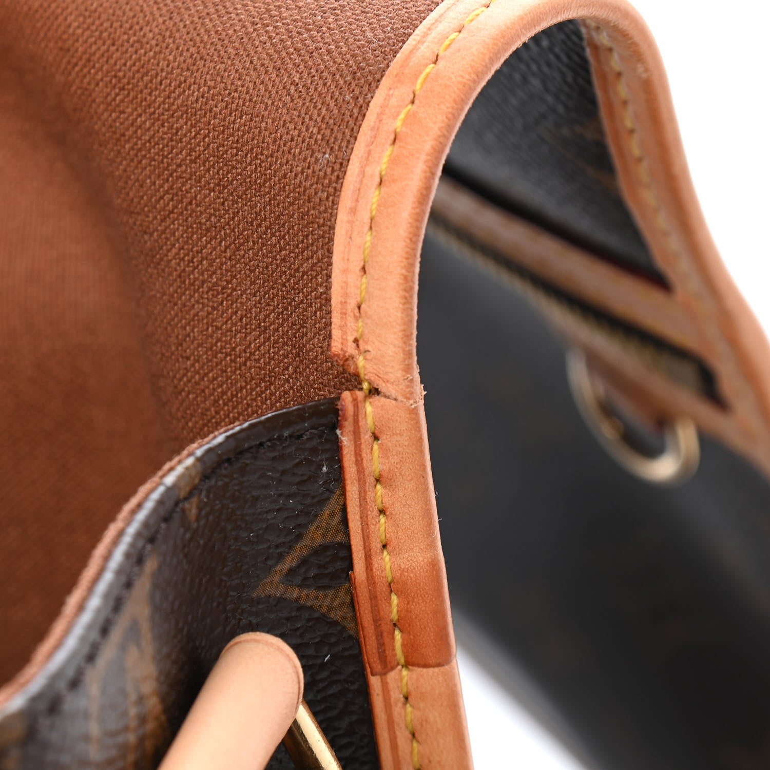 Louis Vuitton Monogram Bosphore PM Messenger 8 of 8