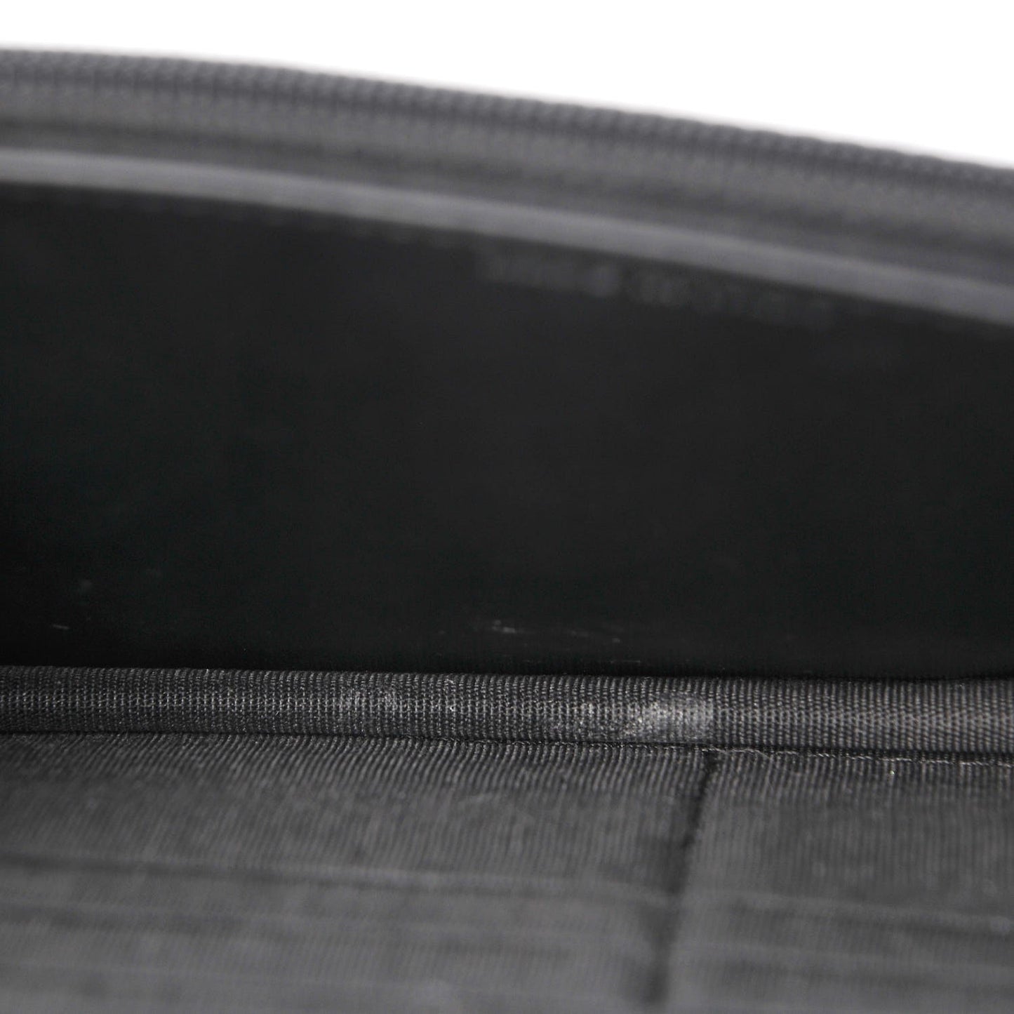 Caviar Quilted Boy Wallet On Chain WOC Black
