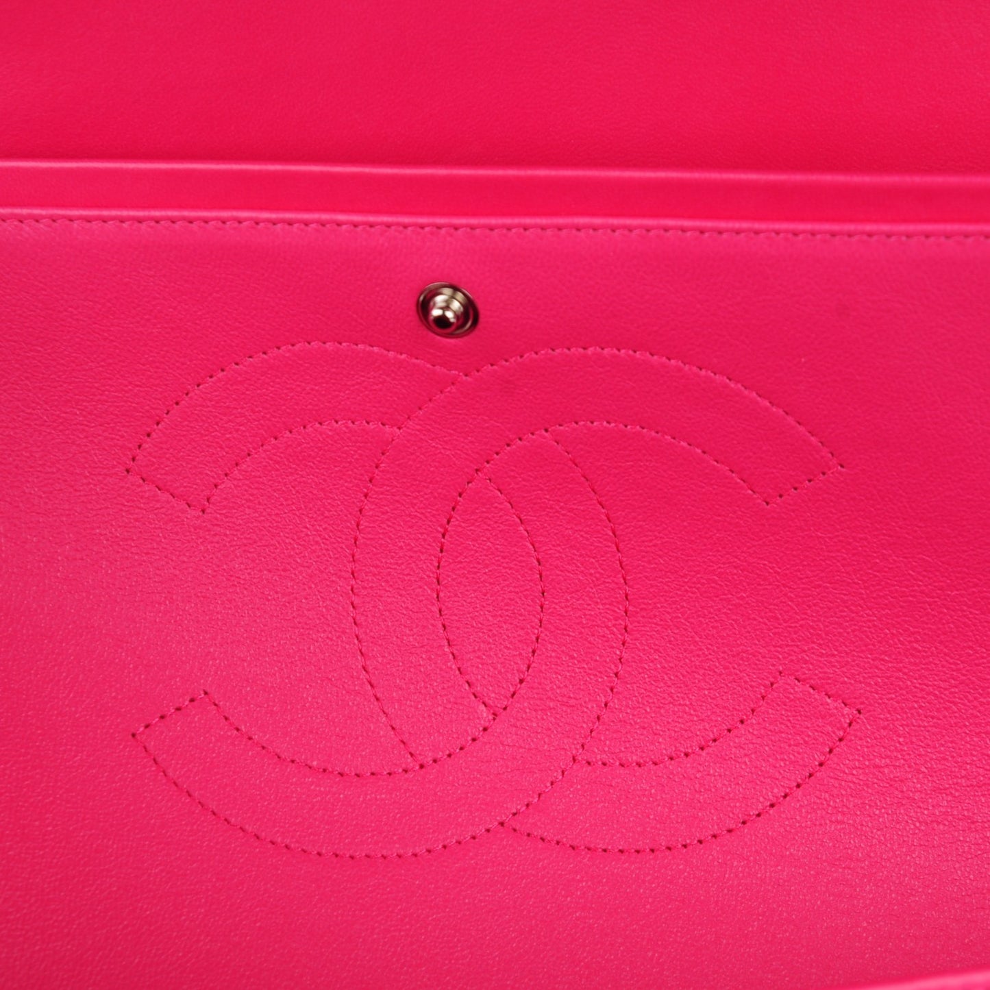 Lambskin Quilted Maxi Double Flap Fuchsia