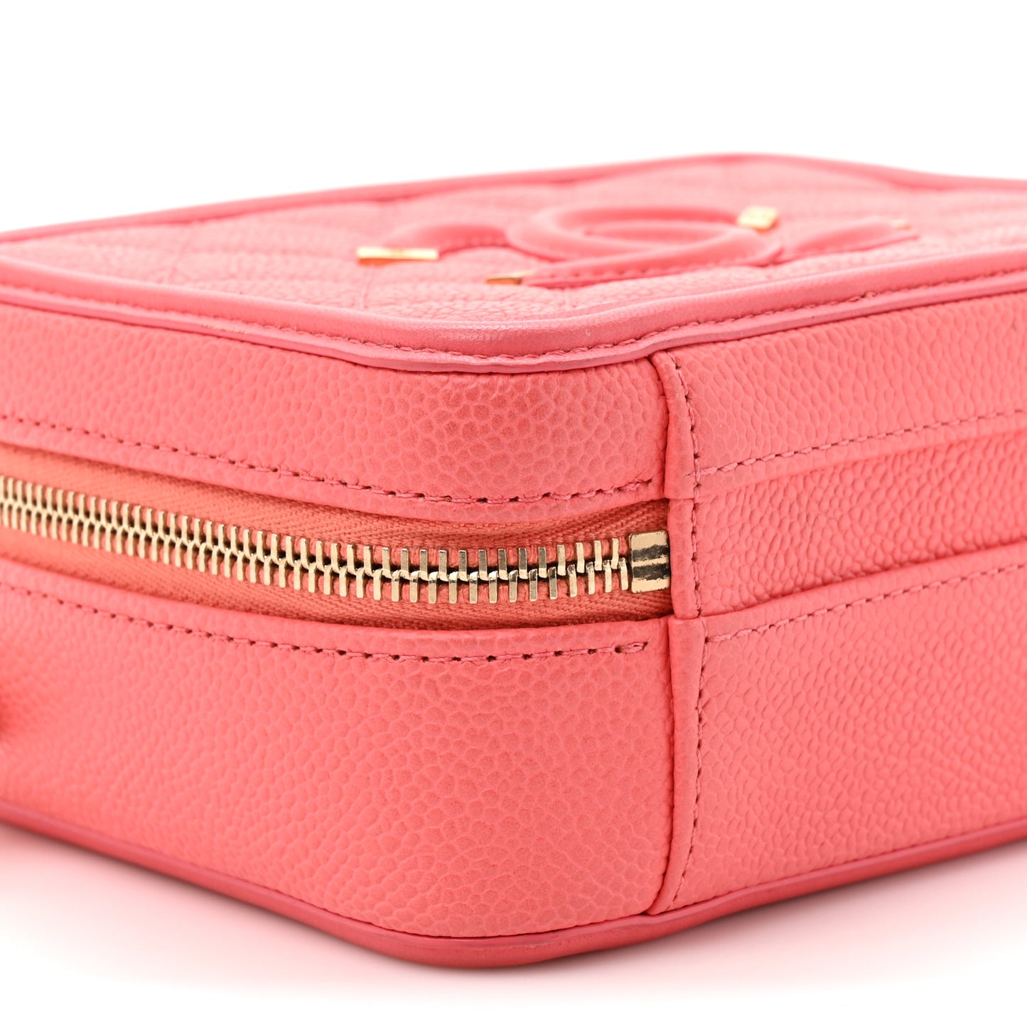 Caviar Quilted Small CC Filigree Vanity Case Coral
