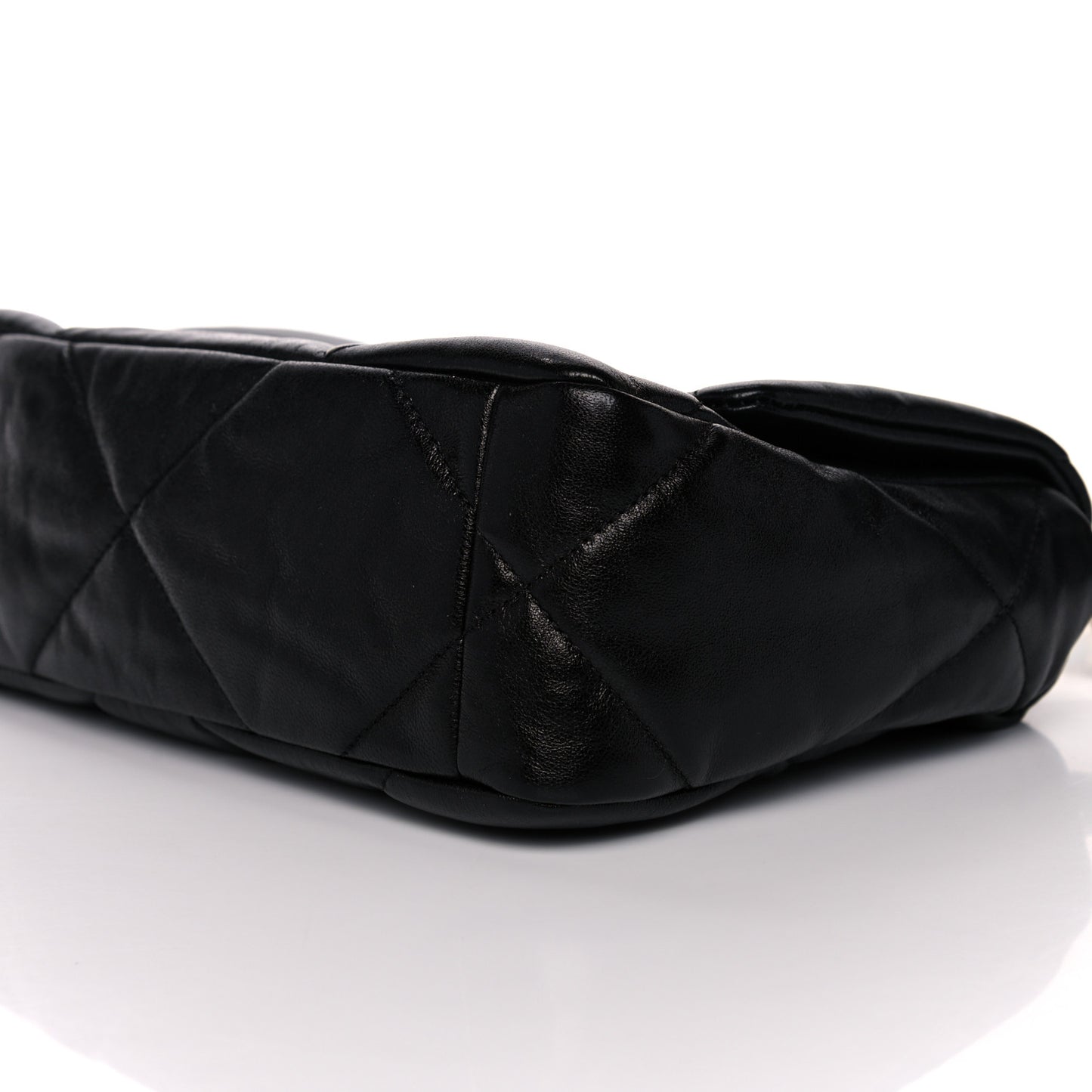 Goatskin Quilted Medium Chanel 19 Flap Black