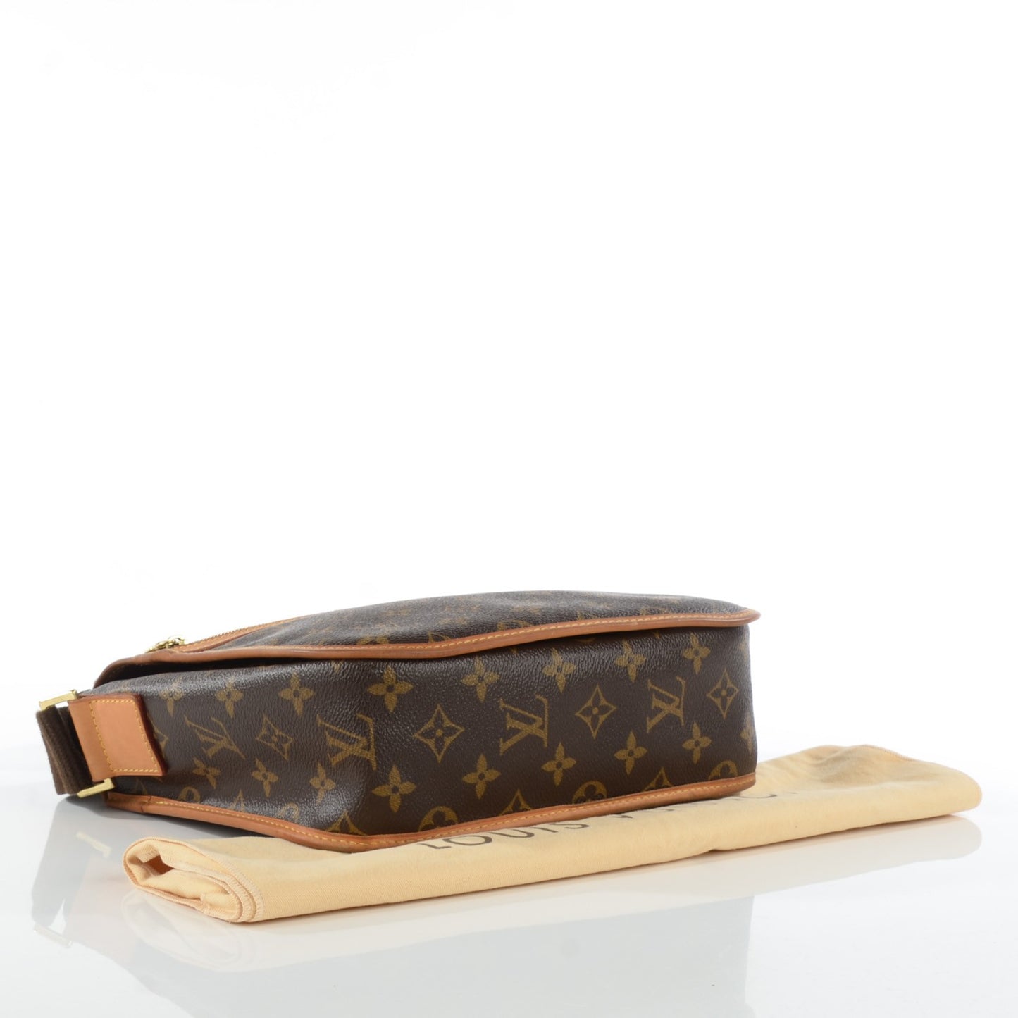 Monogram Bosphore PM Messenger