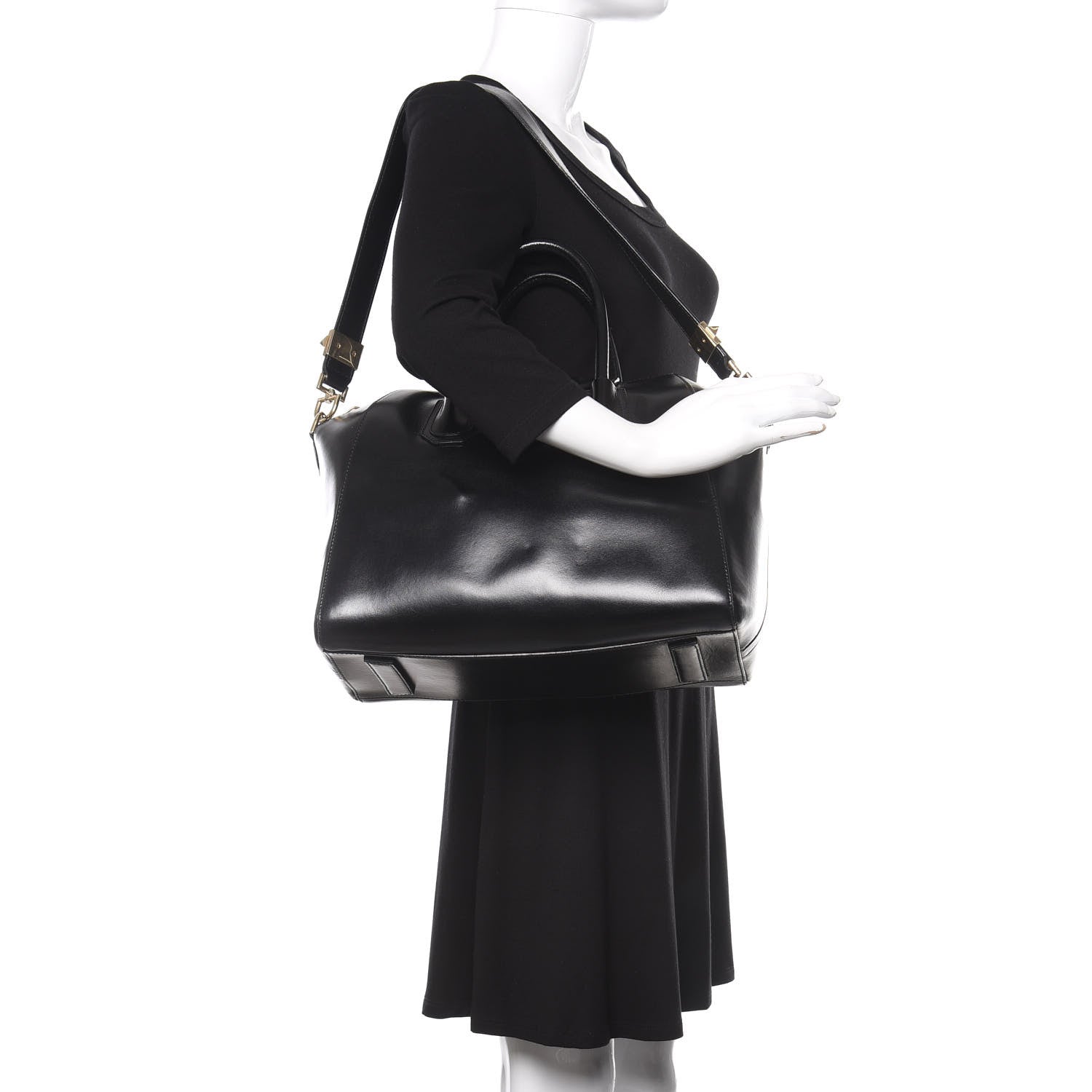 Givenchy Shiny Lord Calfskin Medium Antigona Black 2 of 19
